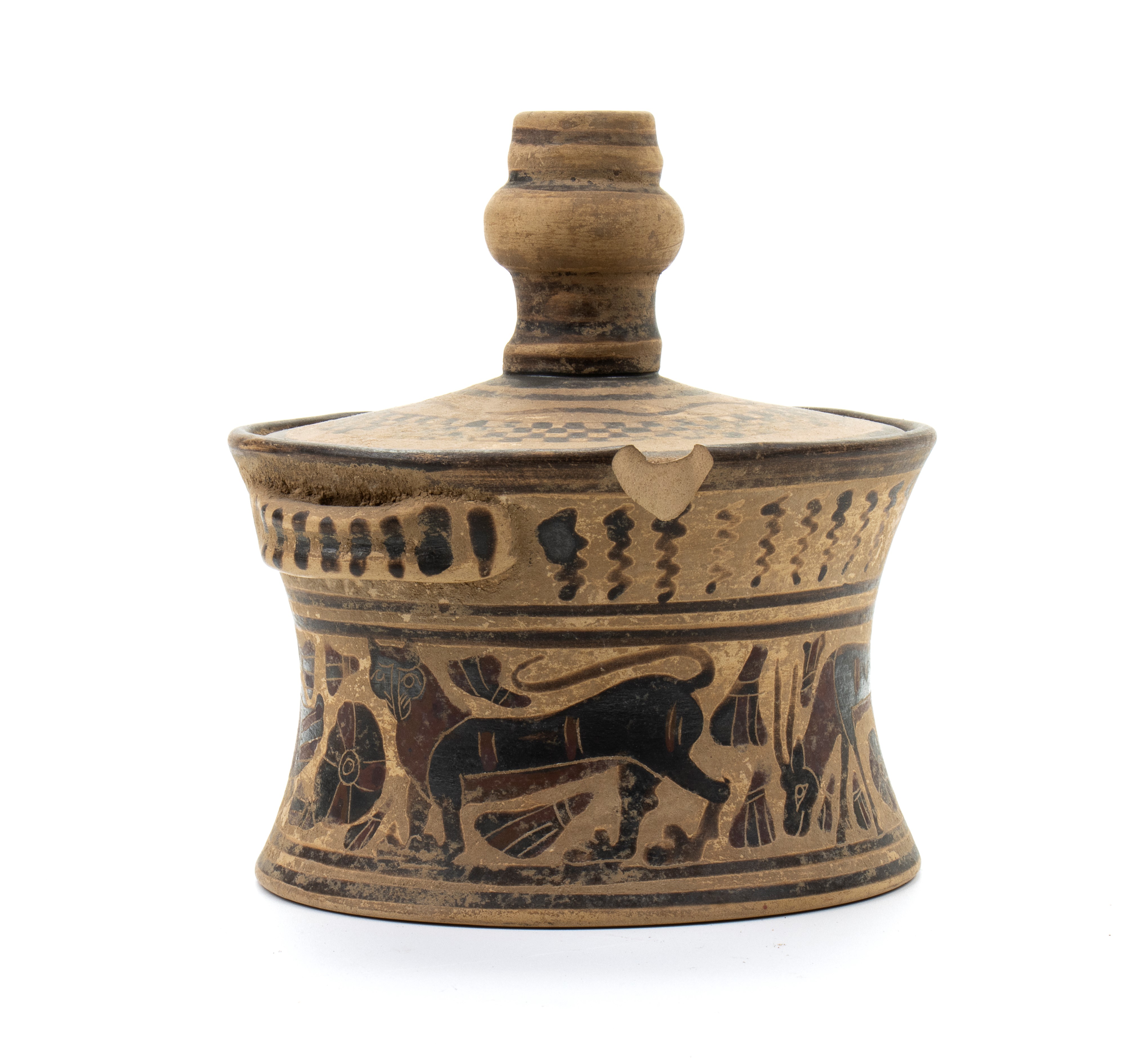 Urna cilindrica rastremata in ceramica arcaica a figure nere con decorazioni zoomorfiche sul corp...