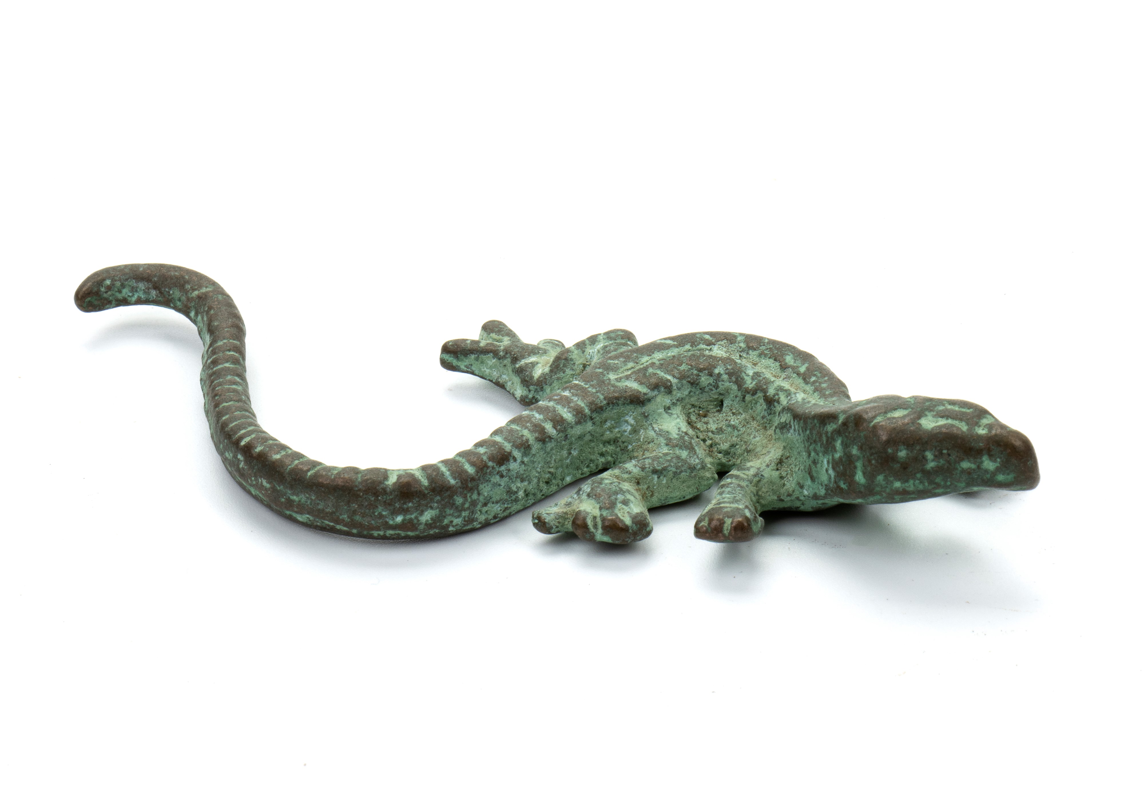 Lotto di lucertola, tartaruga e aquila in bronzo