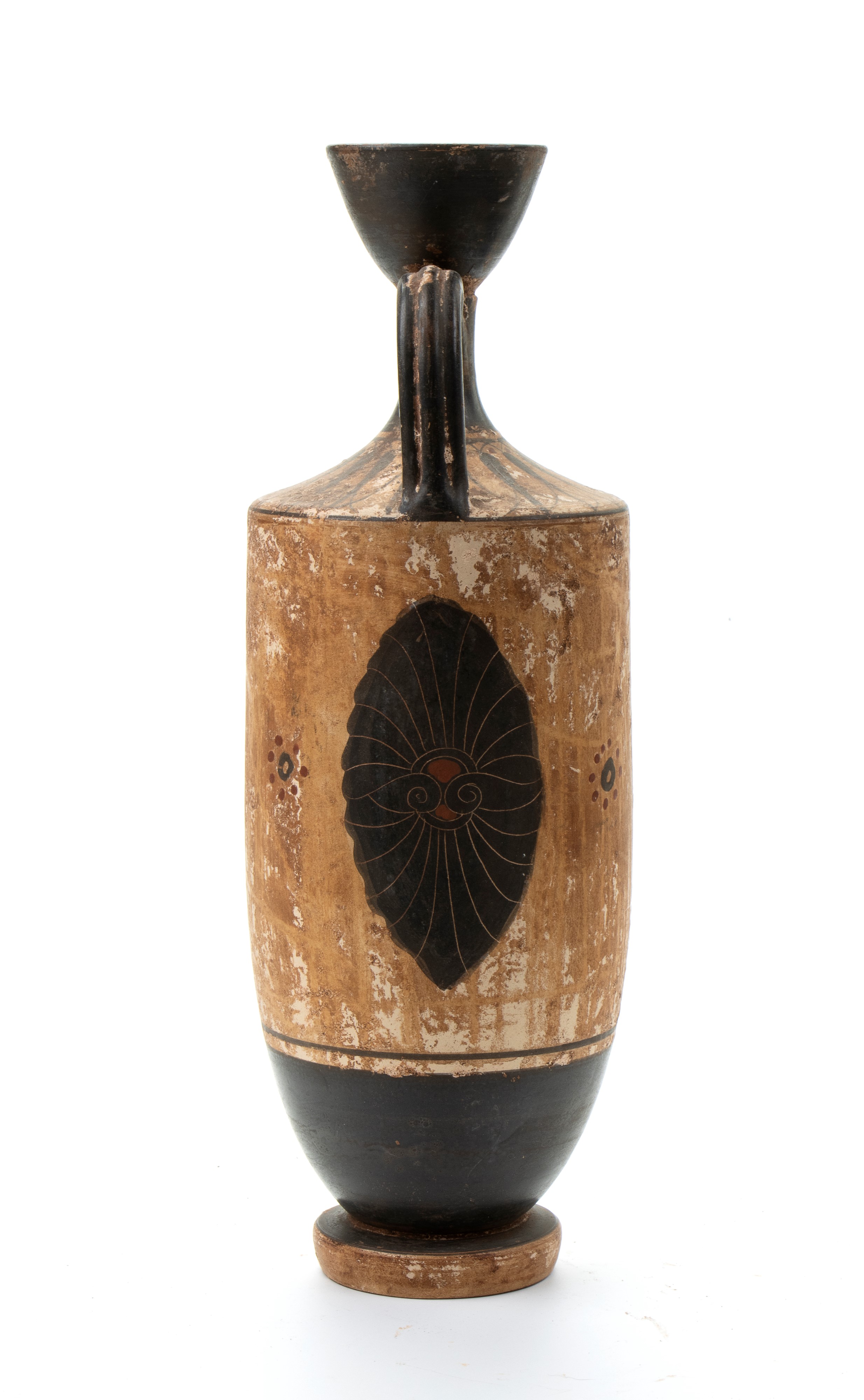 Oinochoe in ceramica arcaica a figure nere