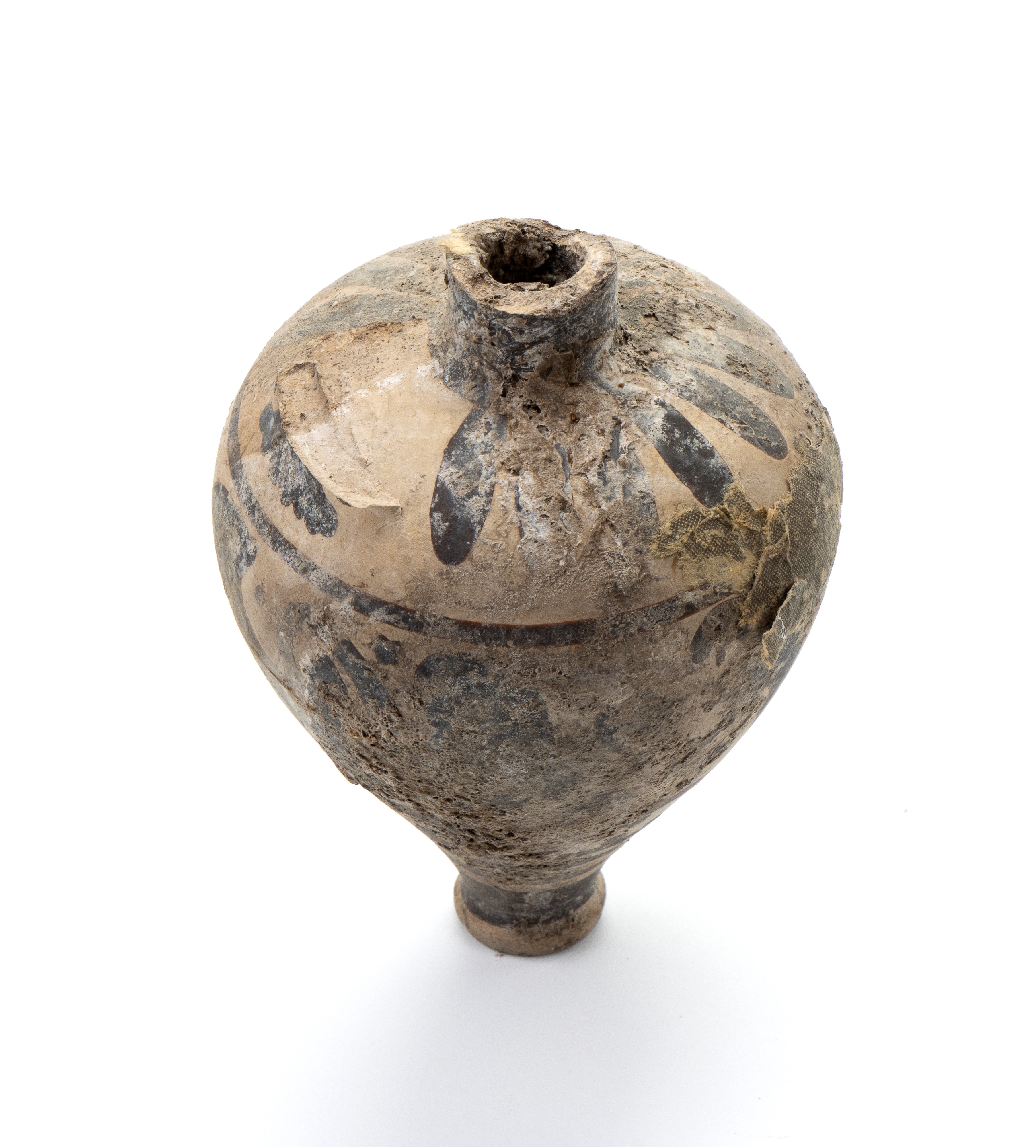 Piccolo vasetto piriforme in ceramica arcaiche decorato con figure nere