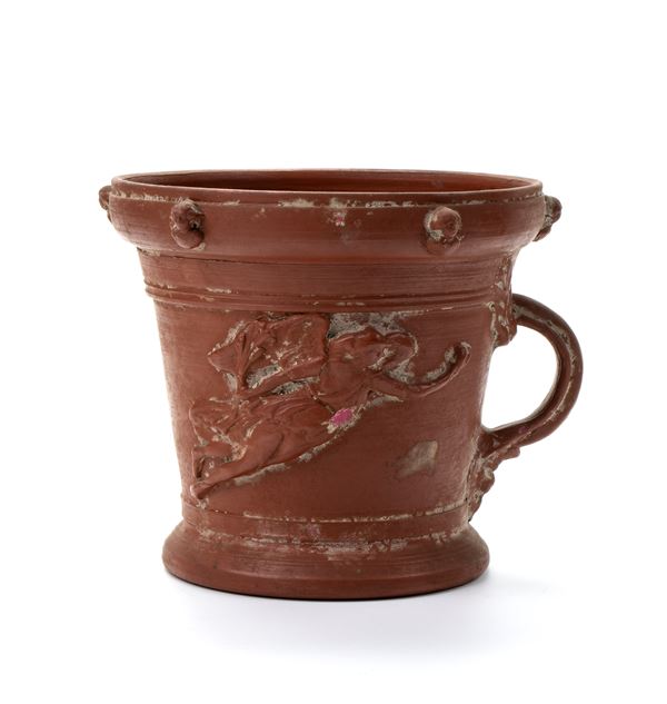 Vaso monoansato in ceramica "sigillata" rossa