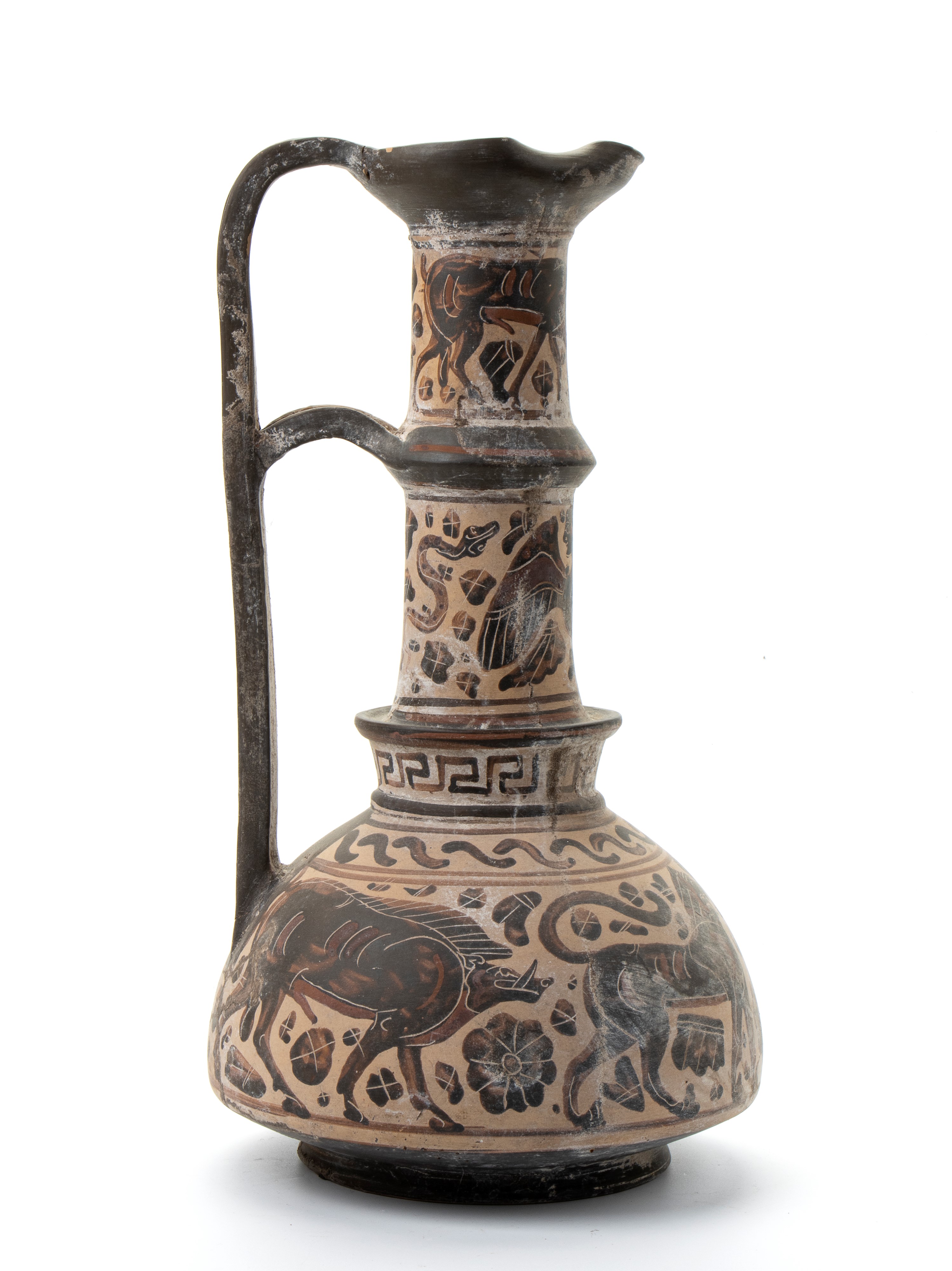 Particolare Anfora in Ceramica Arcaica a Figure Nere con Manico a Doppia Ansa. Decorazioni con An...