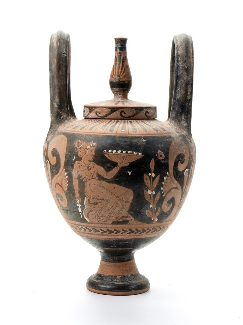 Lebete nuziale in ceramica classica a figure rosse con coperchio