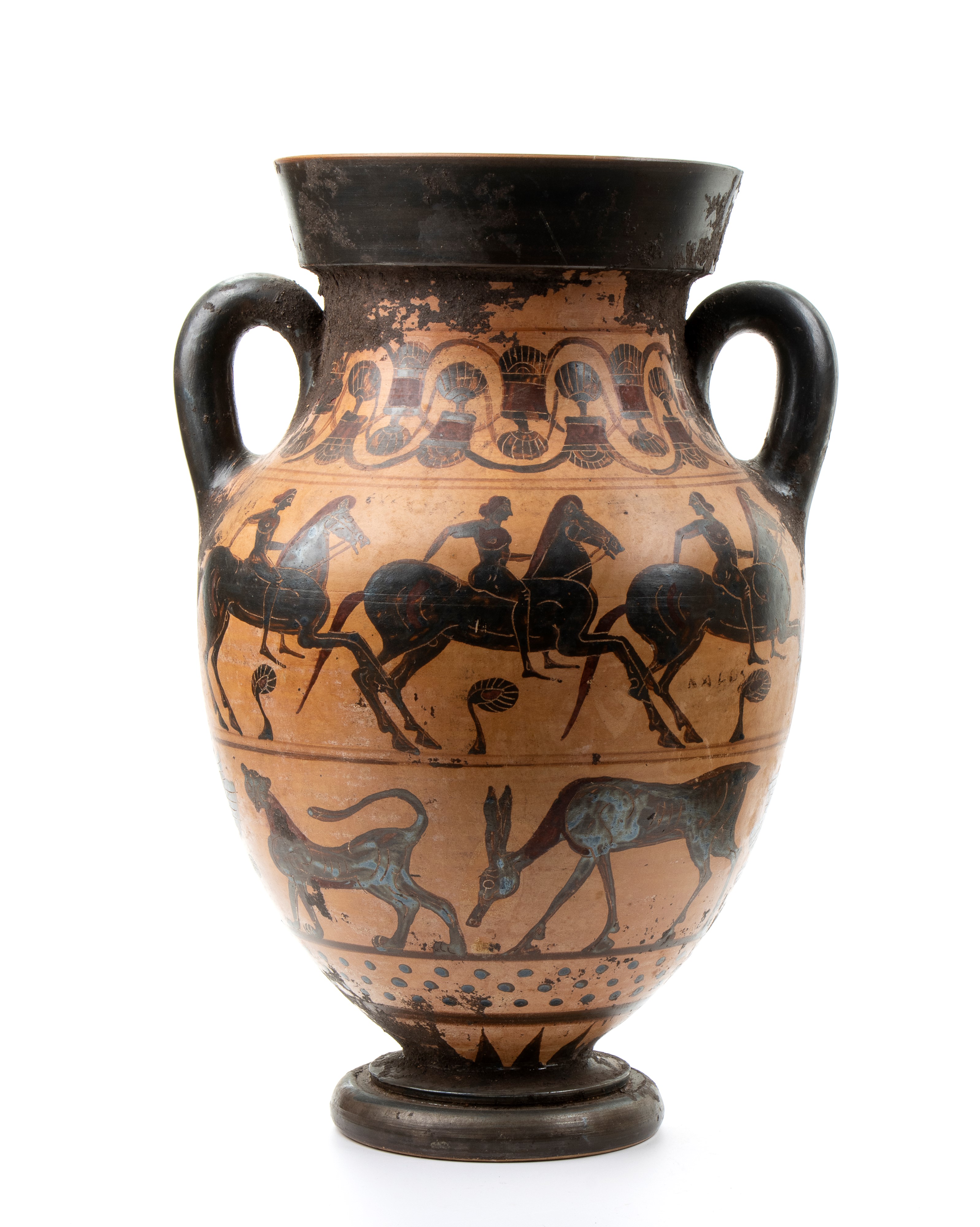Grande anfora biansata in ceramica arcaica a figure nere con animali, guerrieri e decorazioni su ...