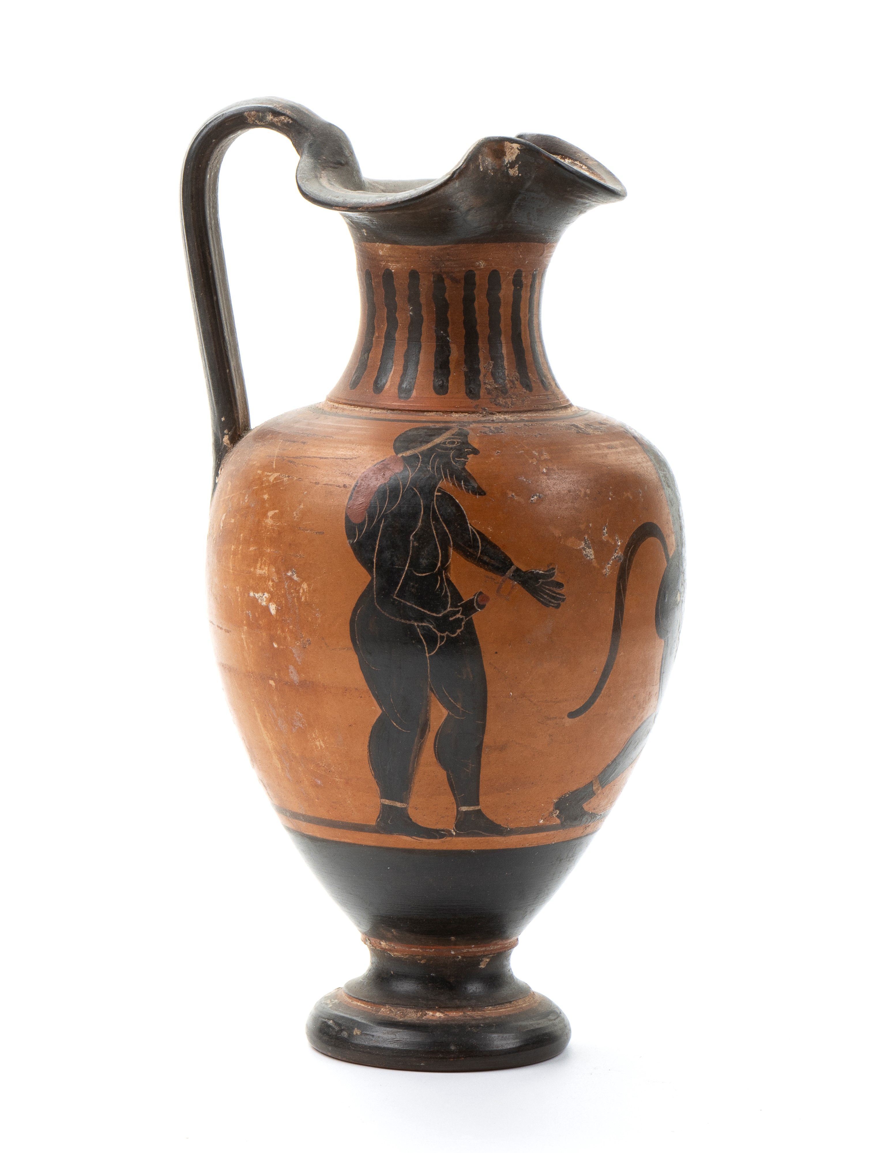 Oinochoe in ceramica arcaica a figure nere con becco carenato rafigurante scene erotiche