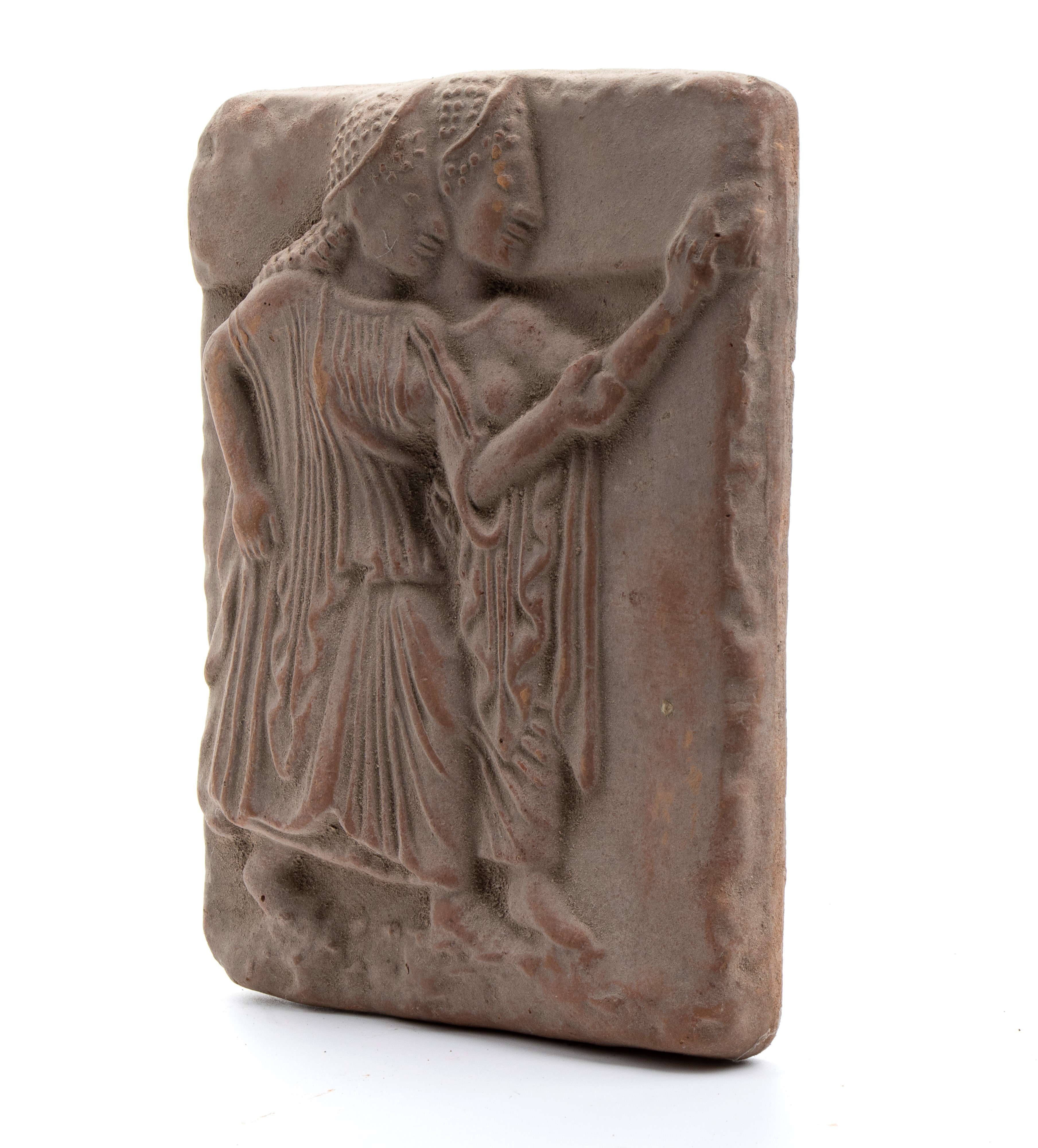 Formella in Terracotta Raffigurante una Coppia di Sposi Etruschi