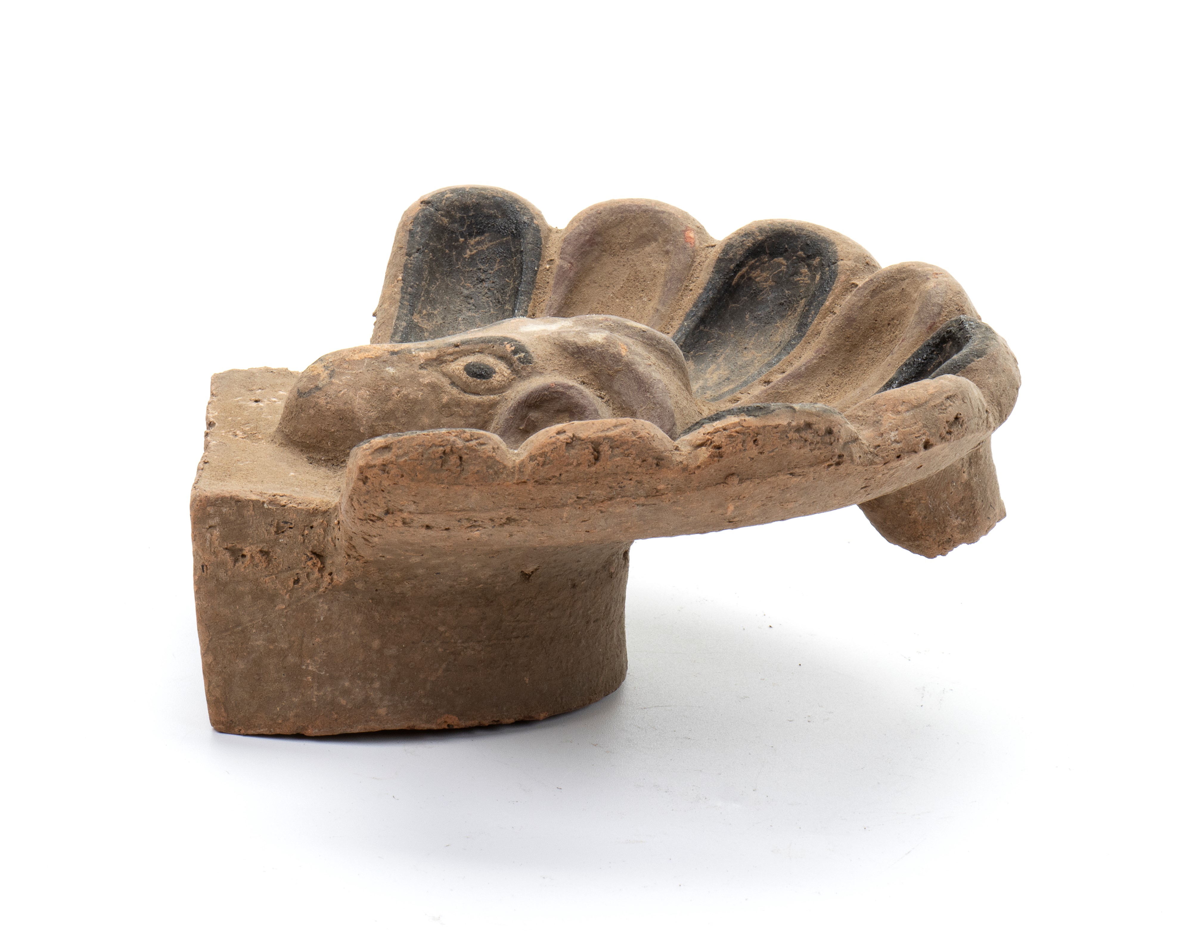 Antefissa in Terracotta di Stile Etrusco con Testa di Ariete Centrale