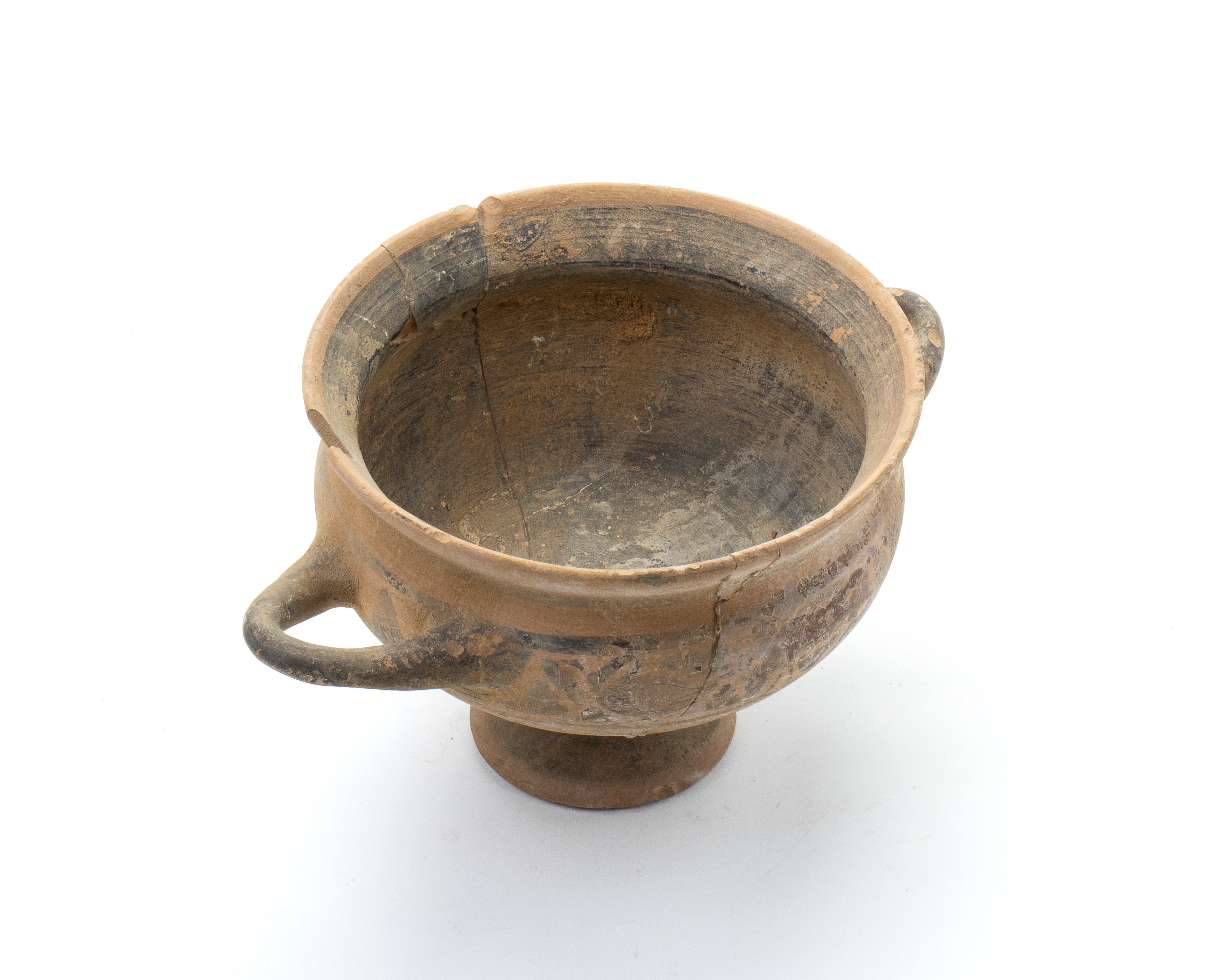 Coppa biansata in ceramica arcaica a figure nere con decoro zoomorfo