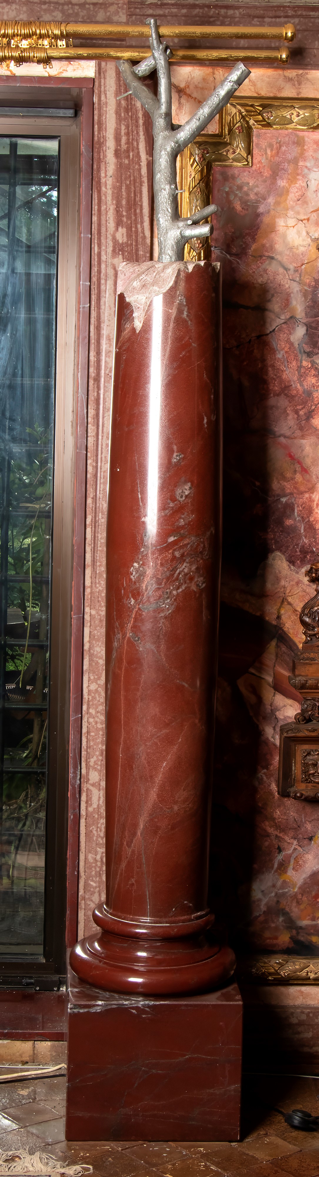 Coppia di colonne in marmo rosso antico