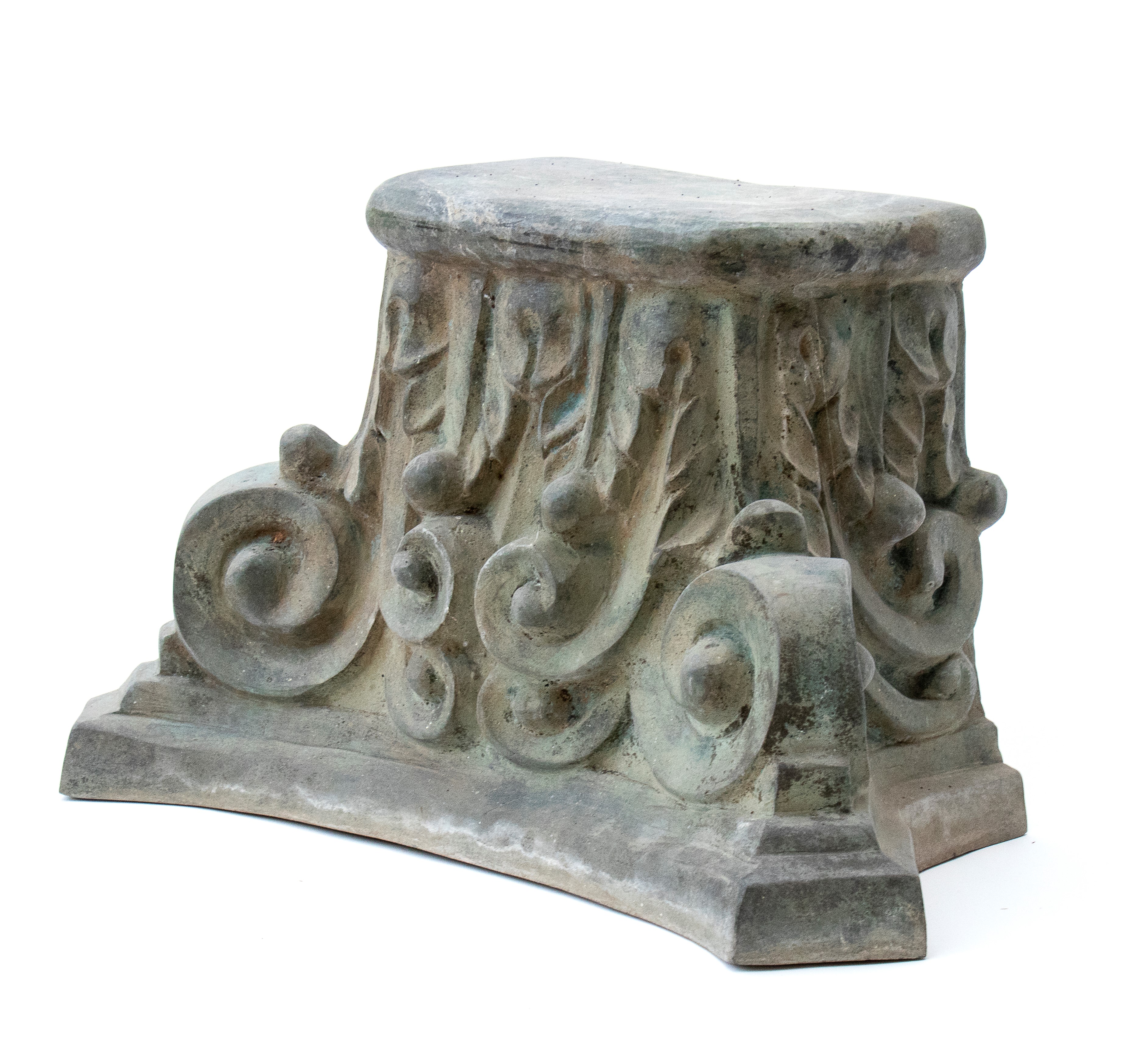 Basetta in bronzo capitello corinzio