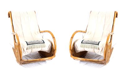 Design Max Papiri, Coppia di sedie a dondolo con struttura mossa in vimini