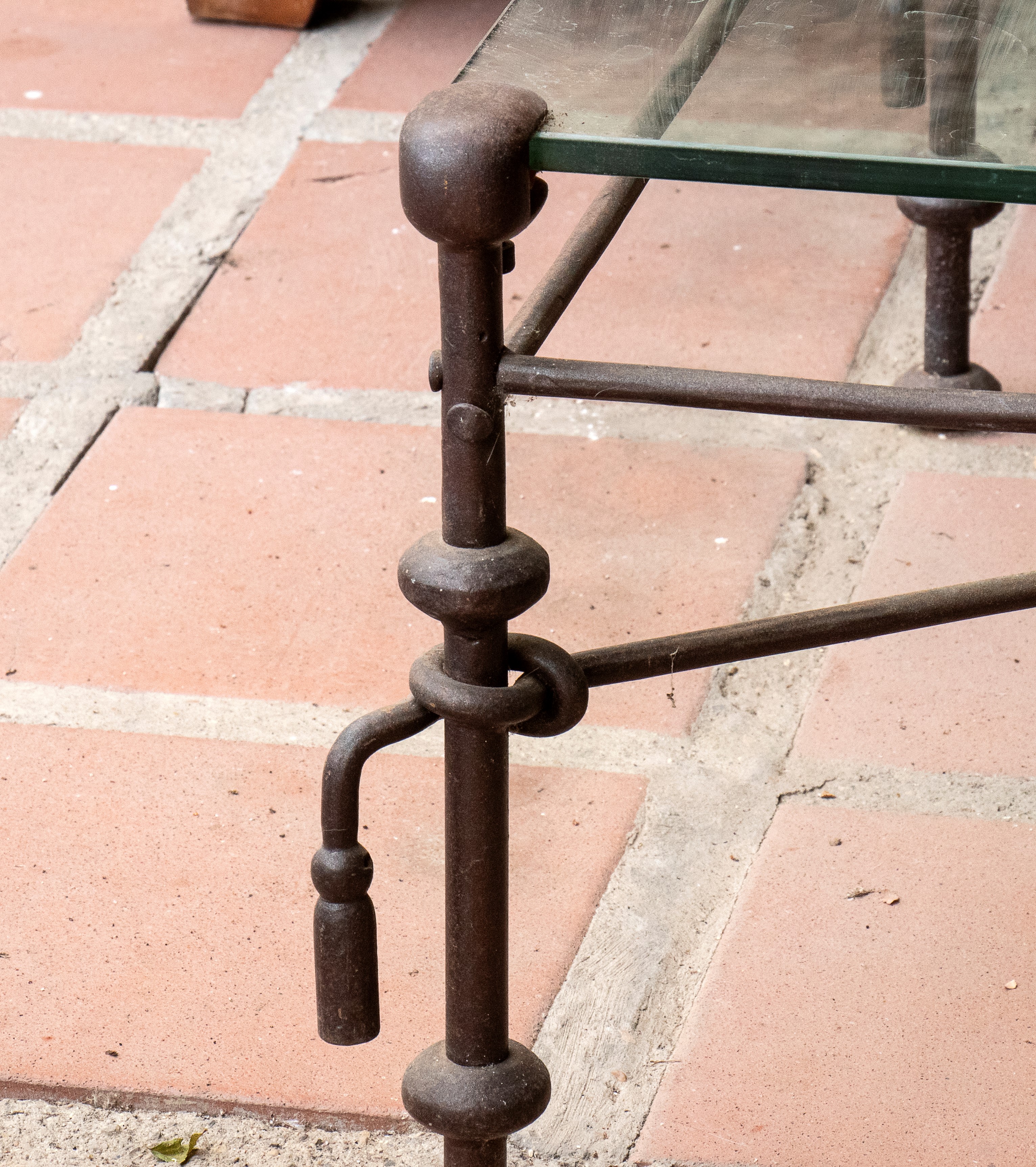 Tavolino da Sala con Struttura in Bronzo e e Piano in Vetro