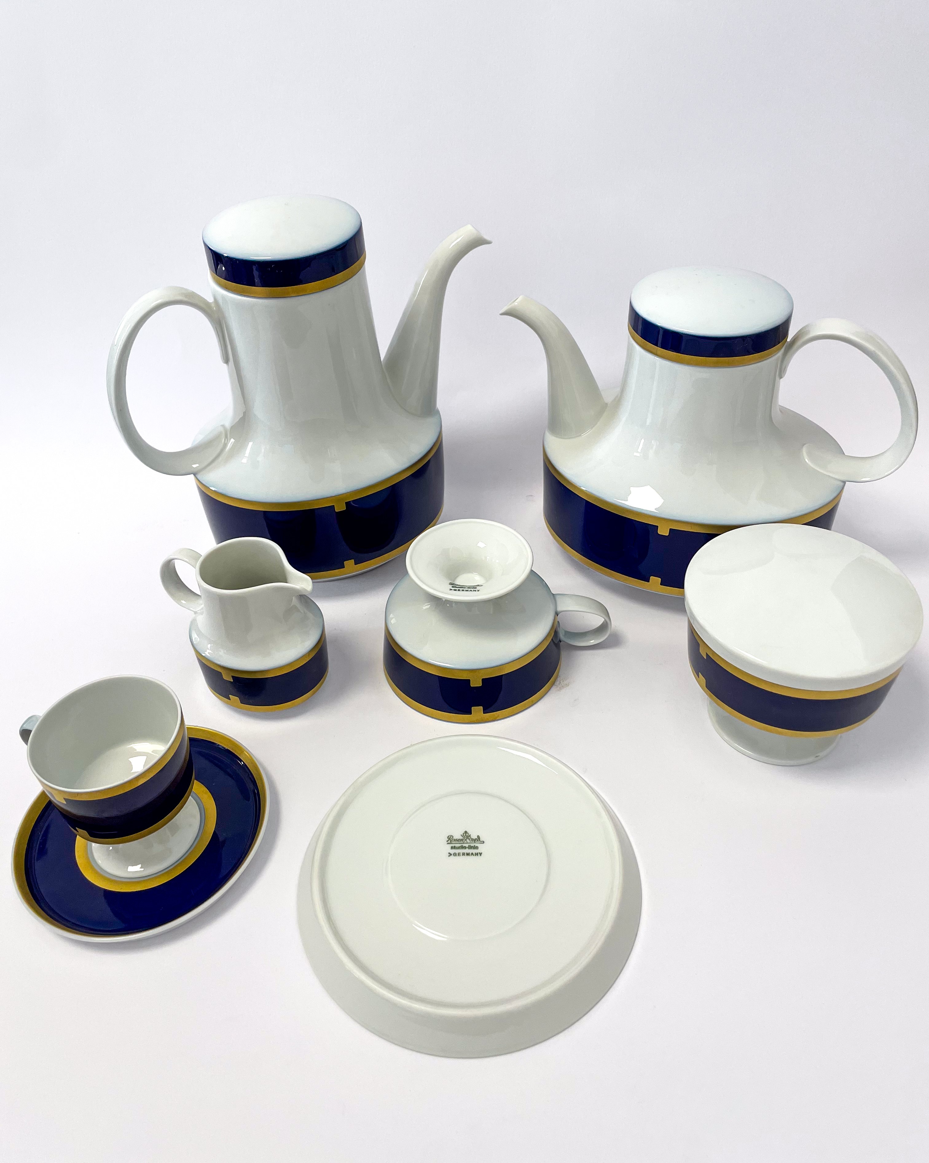 Servizio da the e caffè in porcellana Rosenthal bianca, blu e oro