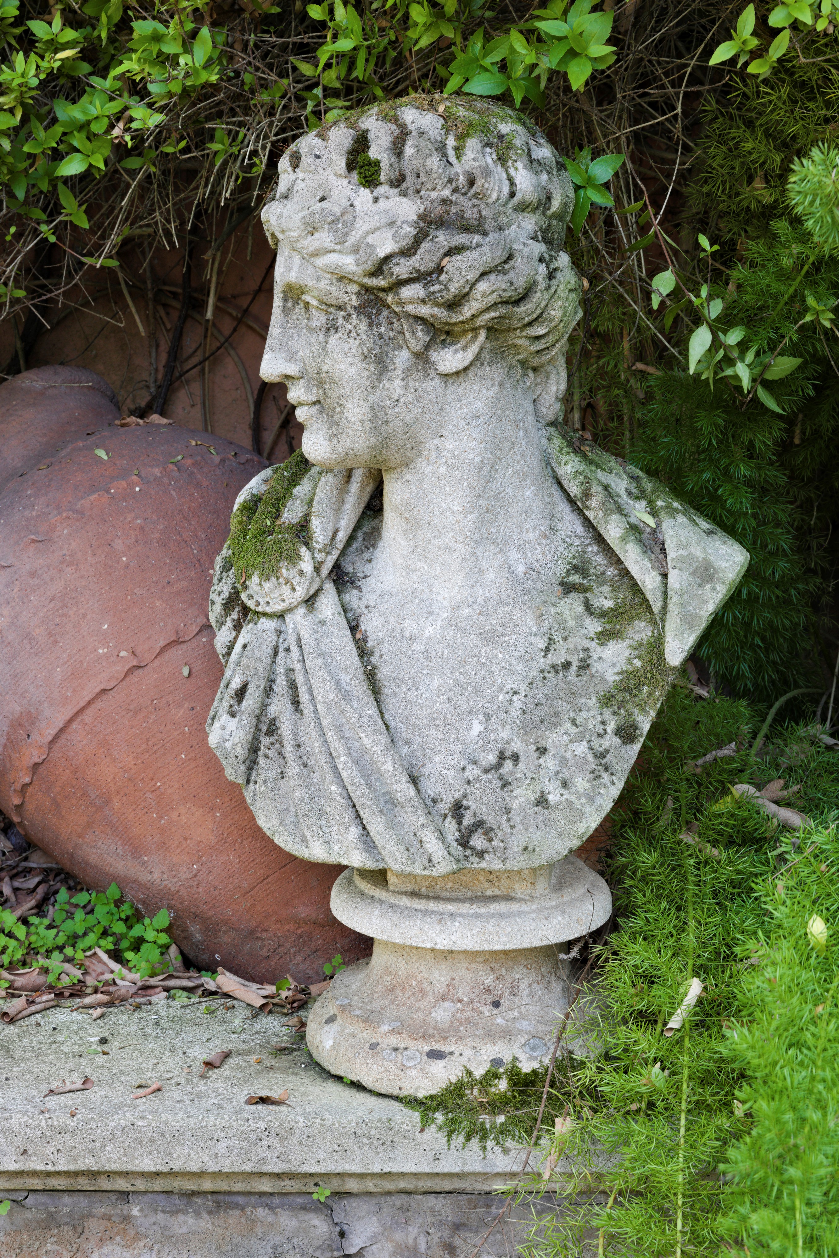 Coppia di Busti Raffigurante Cesare Augusto e Diana Cacciatrice