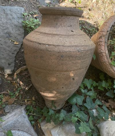 Lotto di Due Anfore Olearie in Terracotta