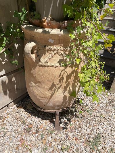 Grande Vaso con Manici in Terracotta Antichizzata