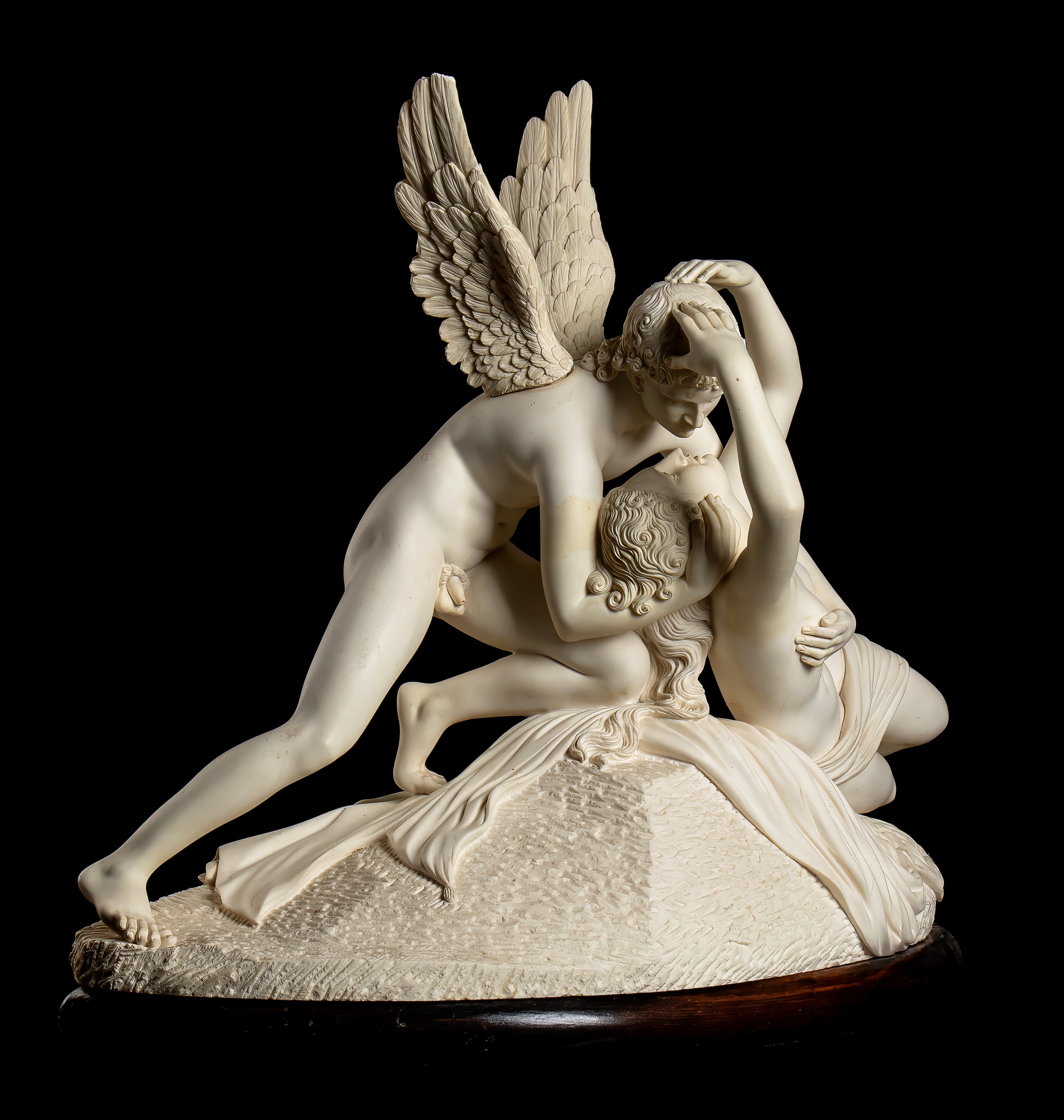 Scultura replica di "Amore e Psiche" di Antonio Canova in resina
