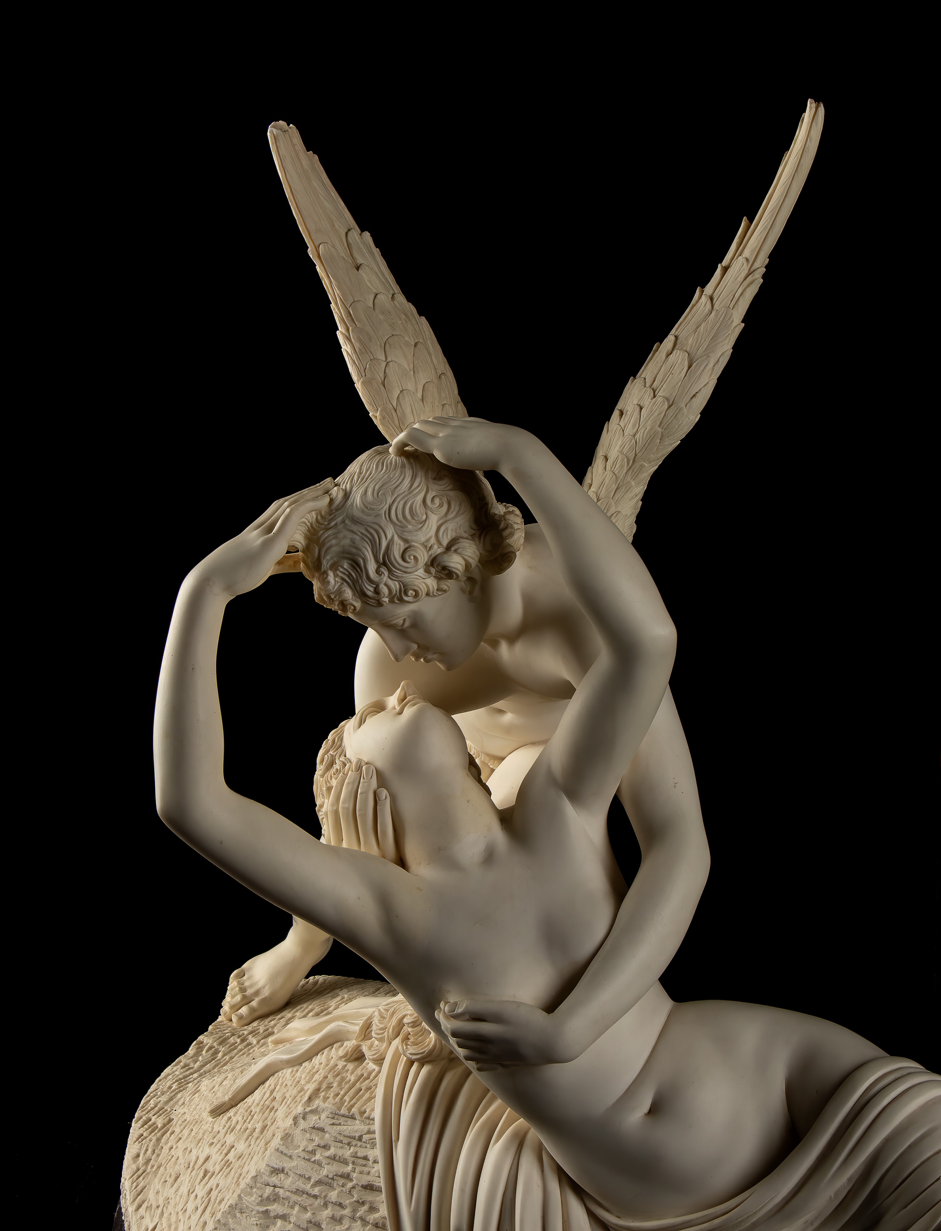 Scultura replica di "Amore e Psiche" di Antonio Canova in resina