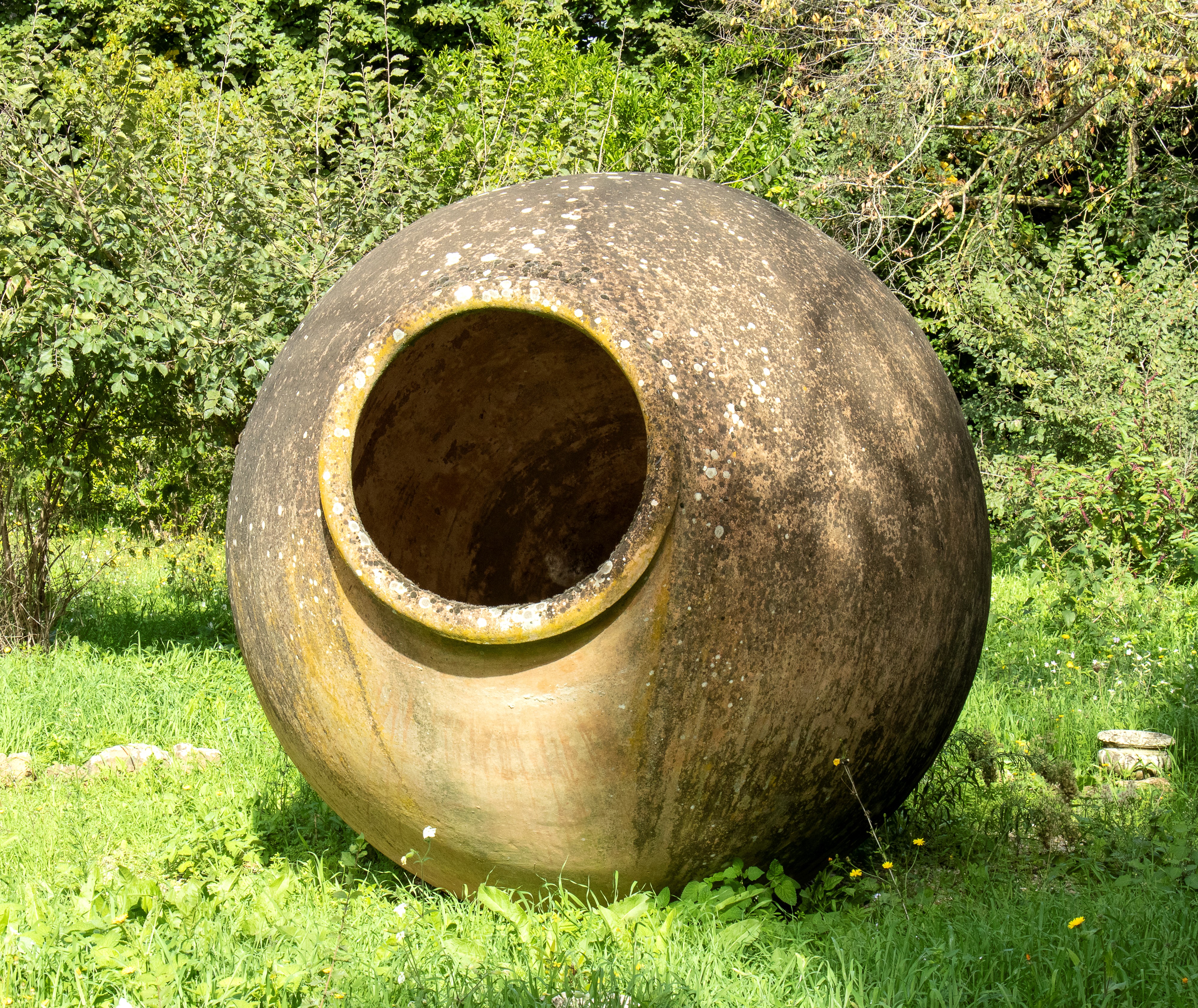 Maestoso Orcio in Terracotta