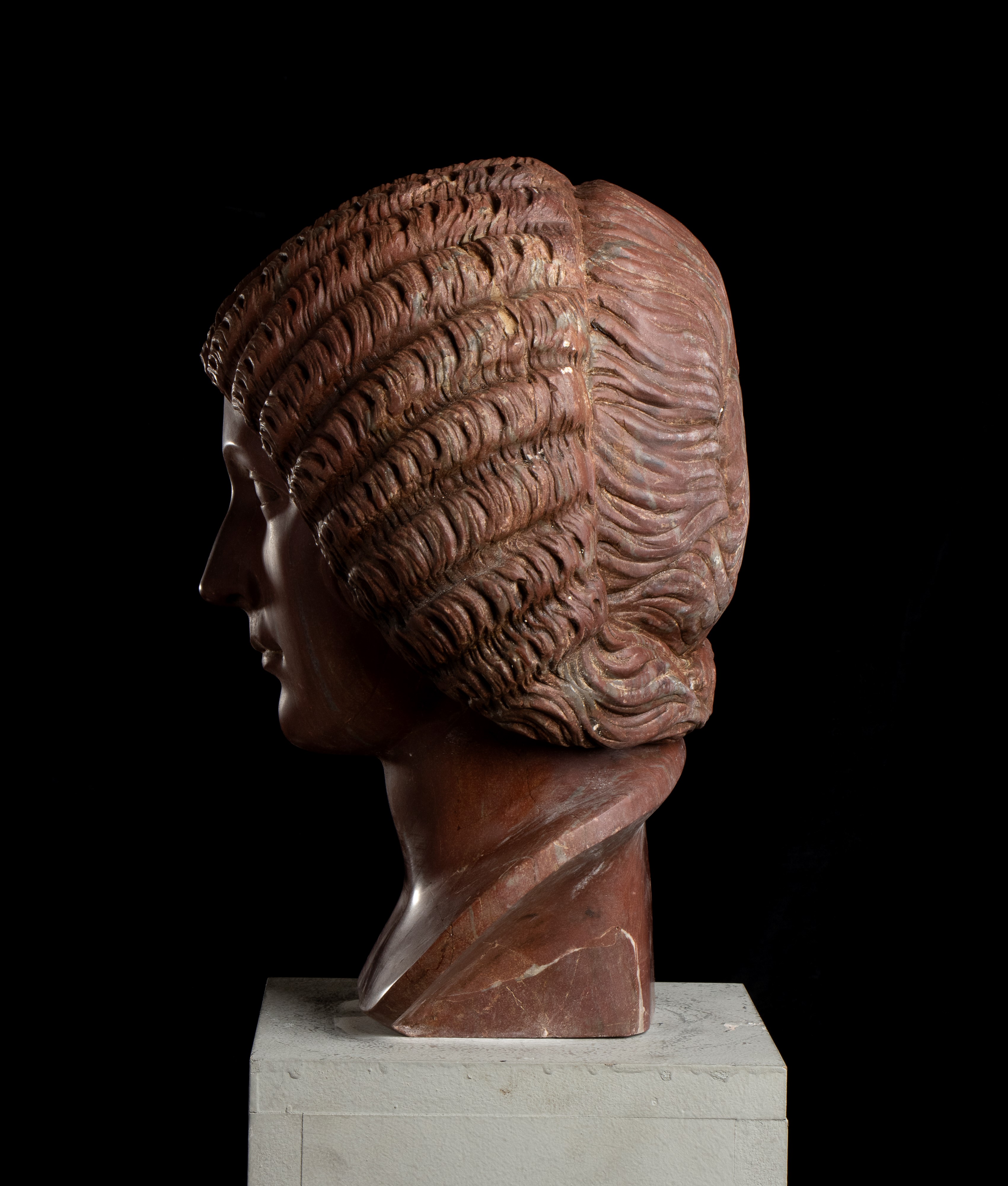 Giulia Domna in rosso antico. Scultore romano del XX secolo