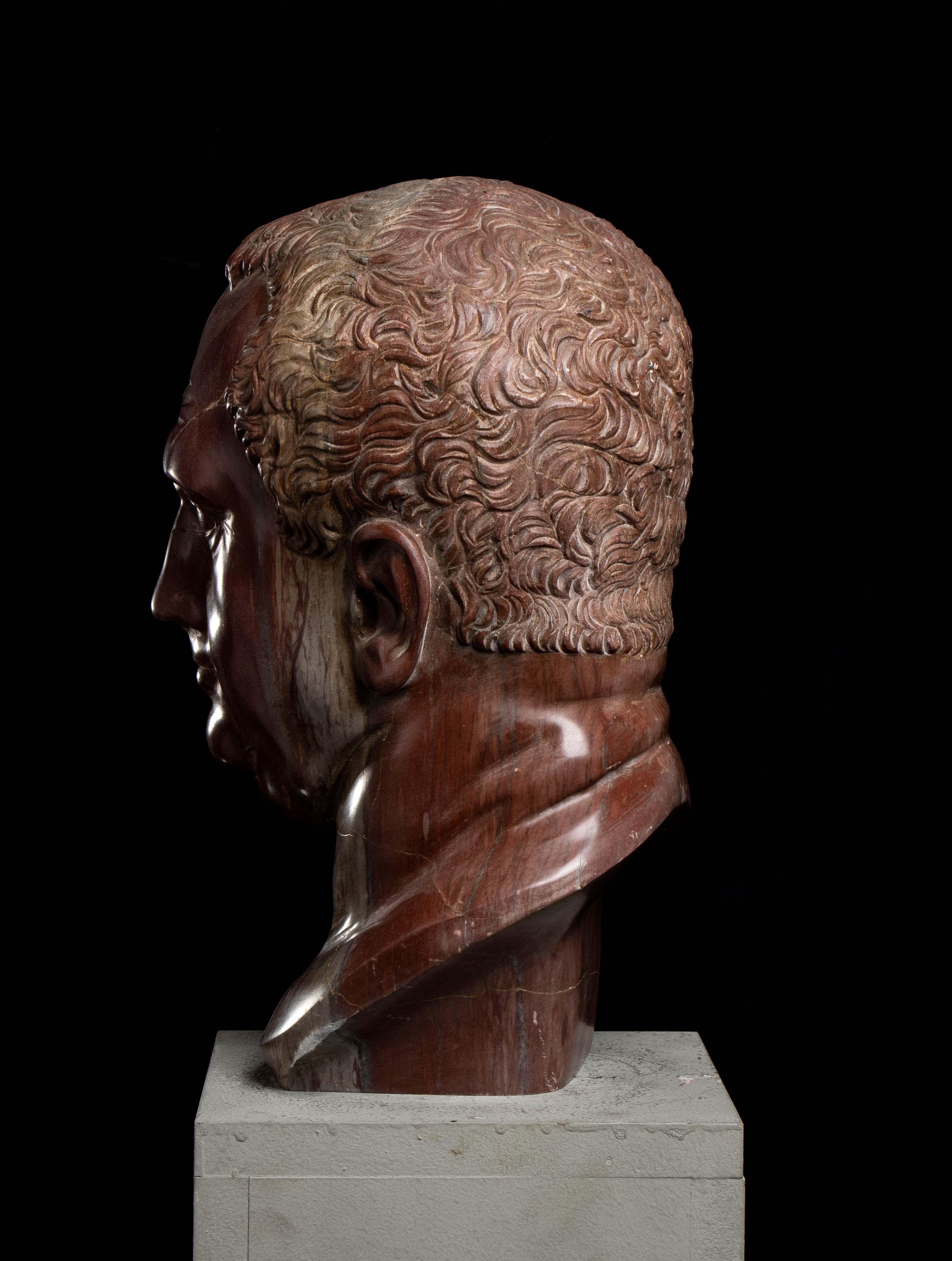Testa Dell’imperatore Vitellio in Marmo Rosso Antico. Scultore Romano del XX Secolo