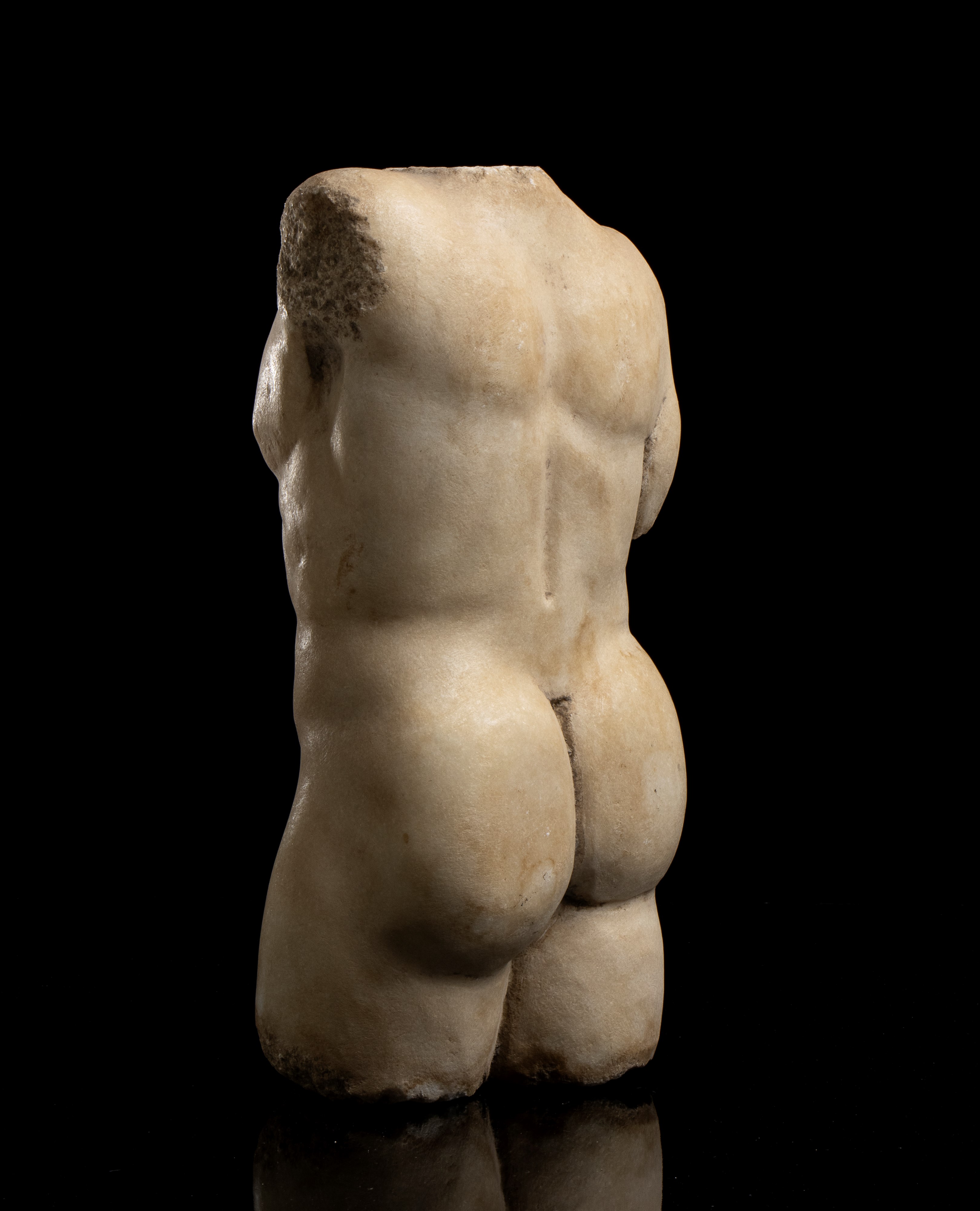 Torso in marmo statuario. Italia centrale, XIX secolo