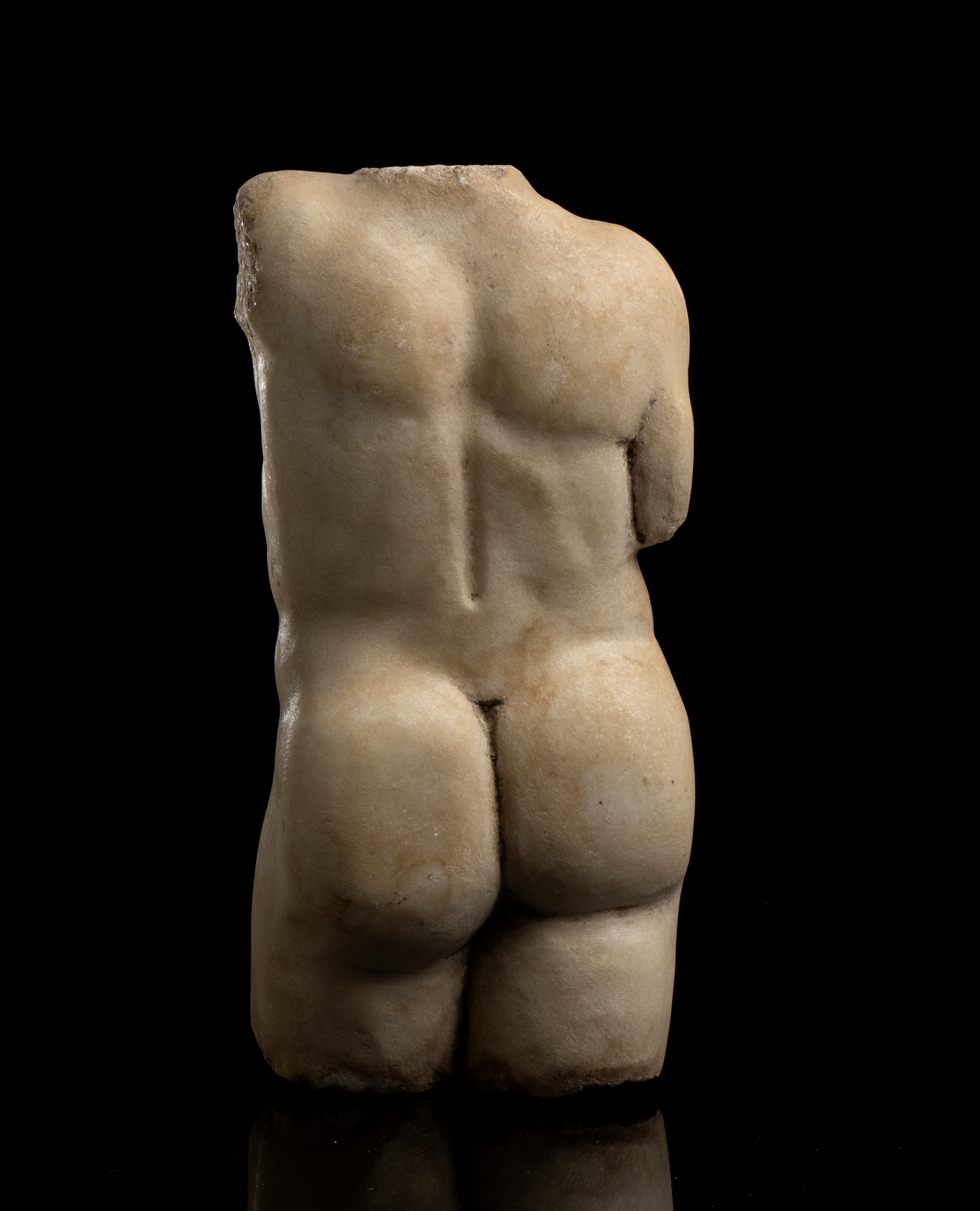 Torso in marmo statuario. Italia centrale, XIX secolo