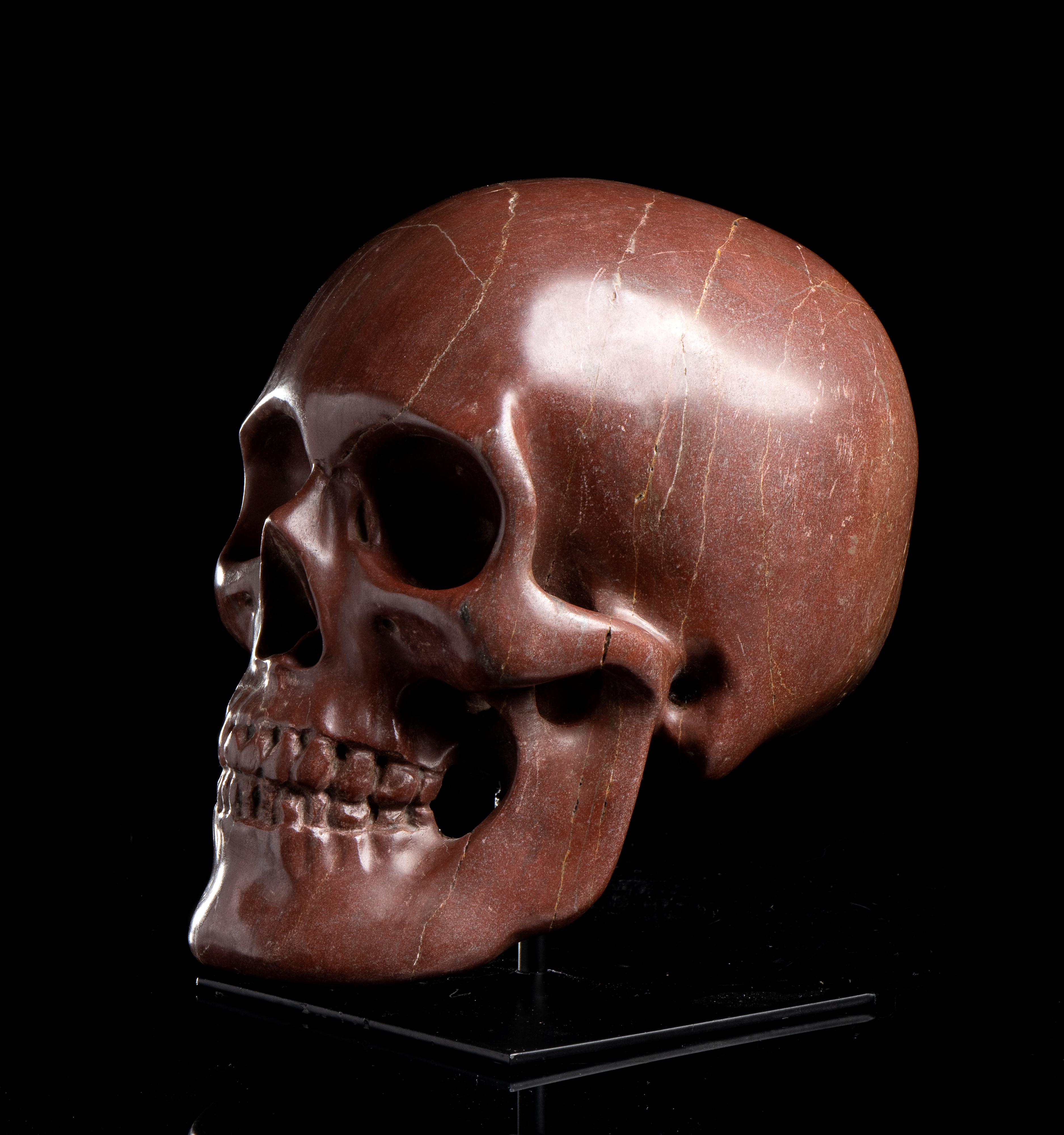 Vanitas in marmo rosso antico