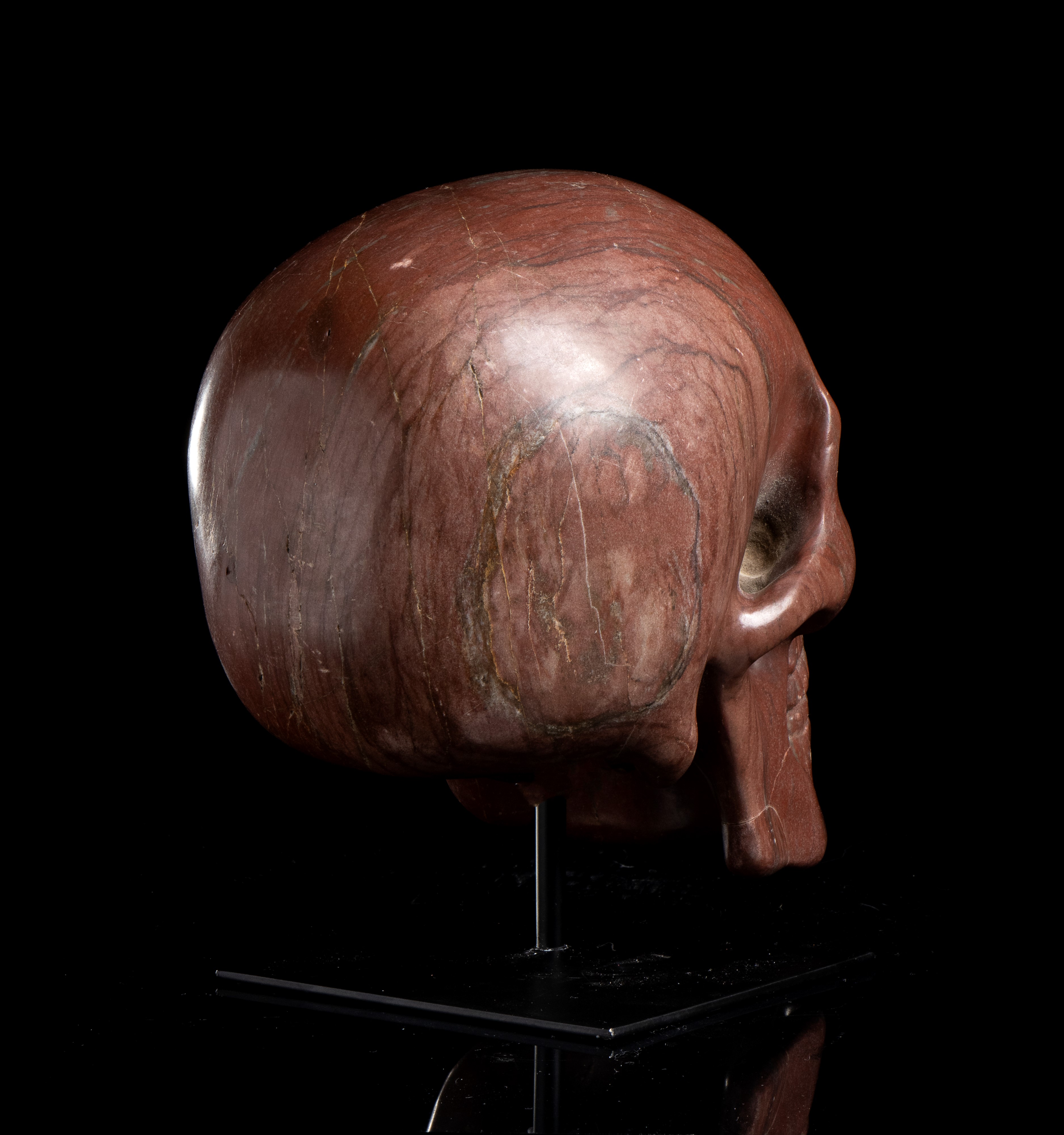 Vanitas in marmo rosso antico