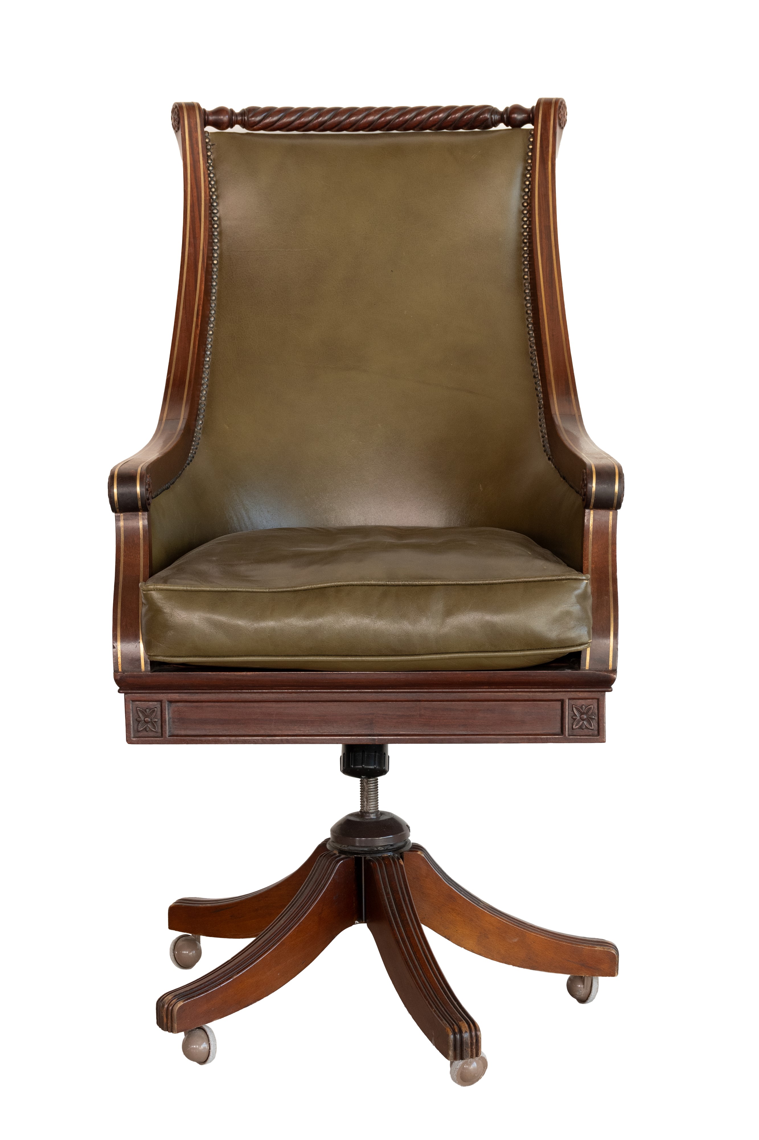 Poltrona Director in pelle verde. Inghilterra, inizi del XX secolo