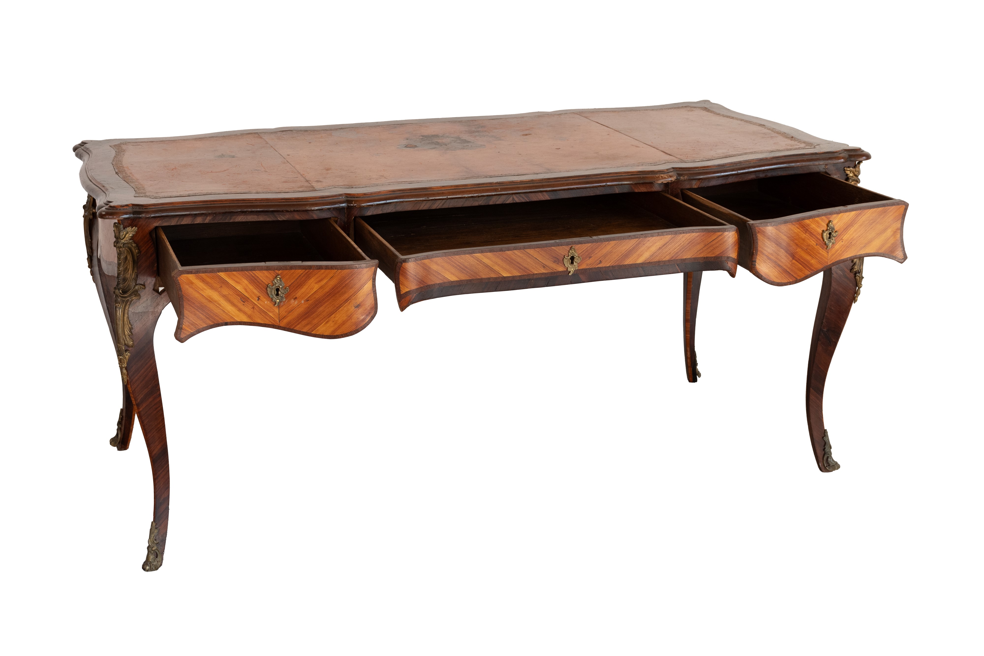 Importante Bureau Plat in Stile Luigi XV in Bois De Violette Lastronato in Bois De Rose con Appli...
