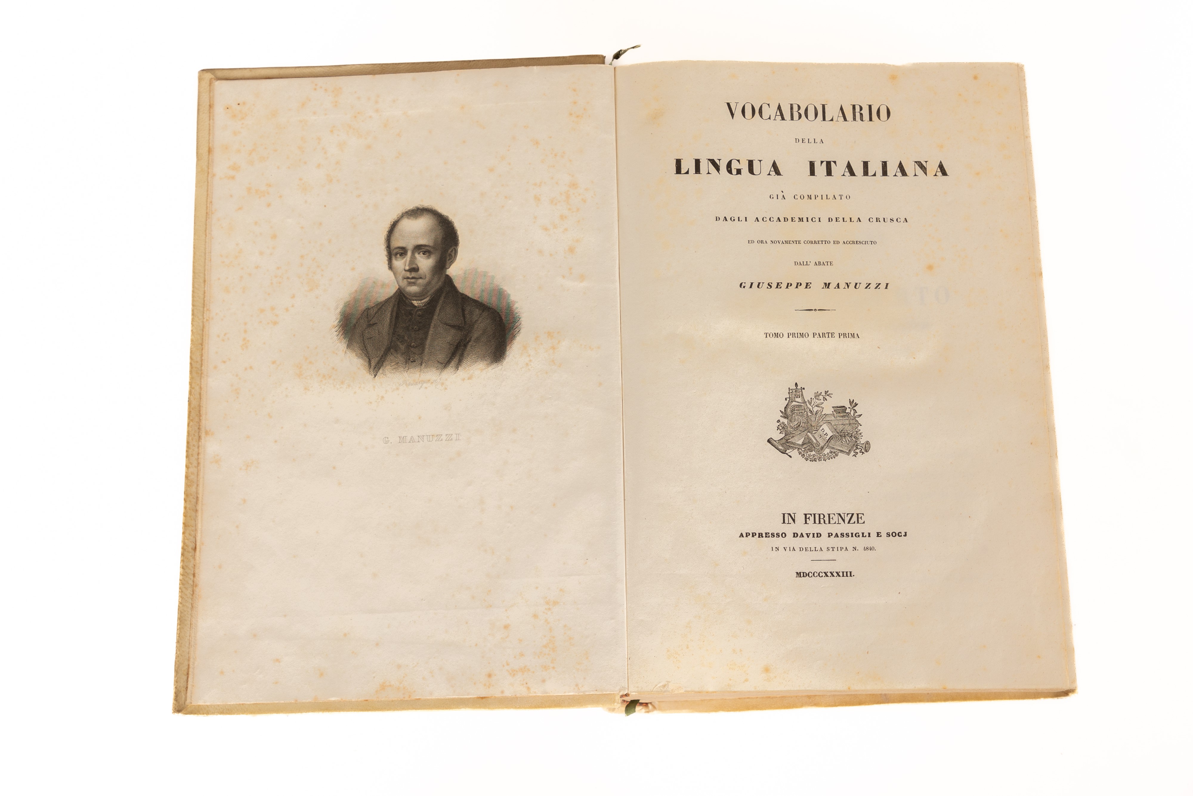 Lotto di sei vocabolari