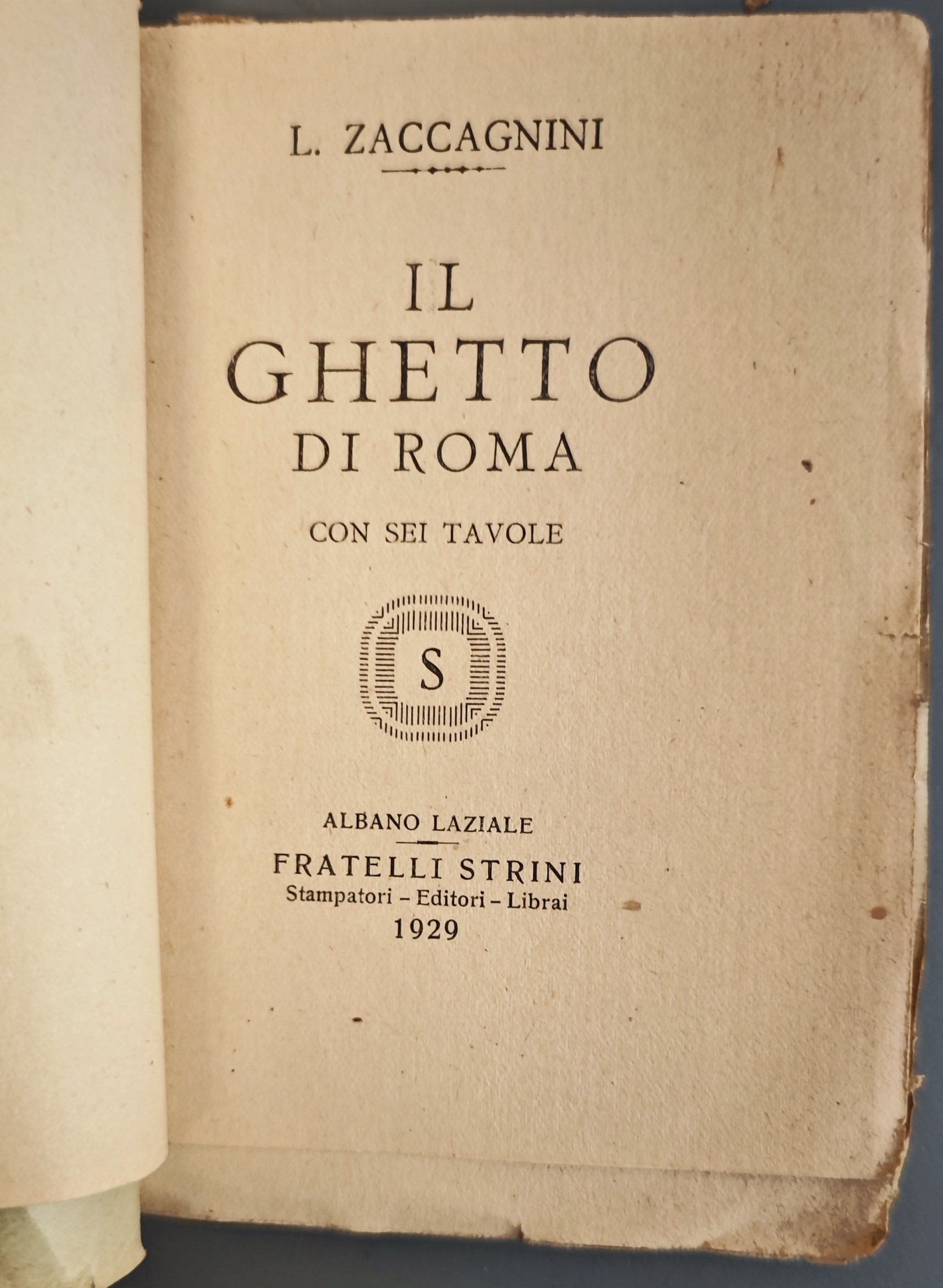 Lotto Miscellaneo di Nove Opere, Comprende: