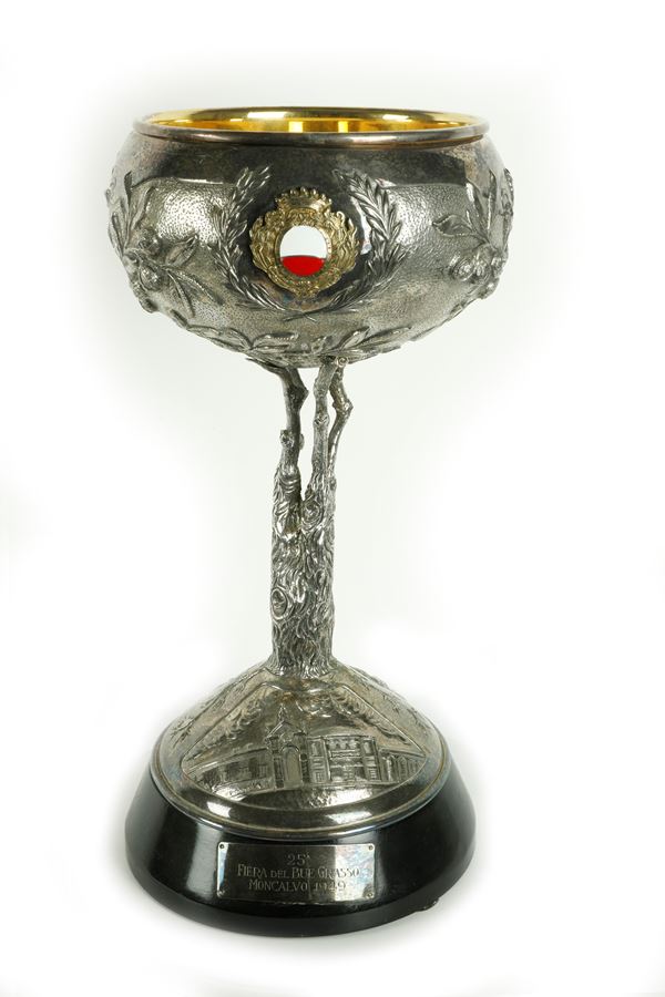 Coppa argentata della 25esima fiera del bue grasso. Moncalvo 1949