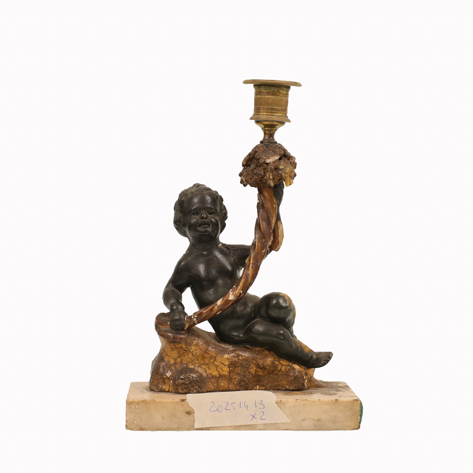 Coppia di candelieri con putti . Periodo Neoclassico