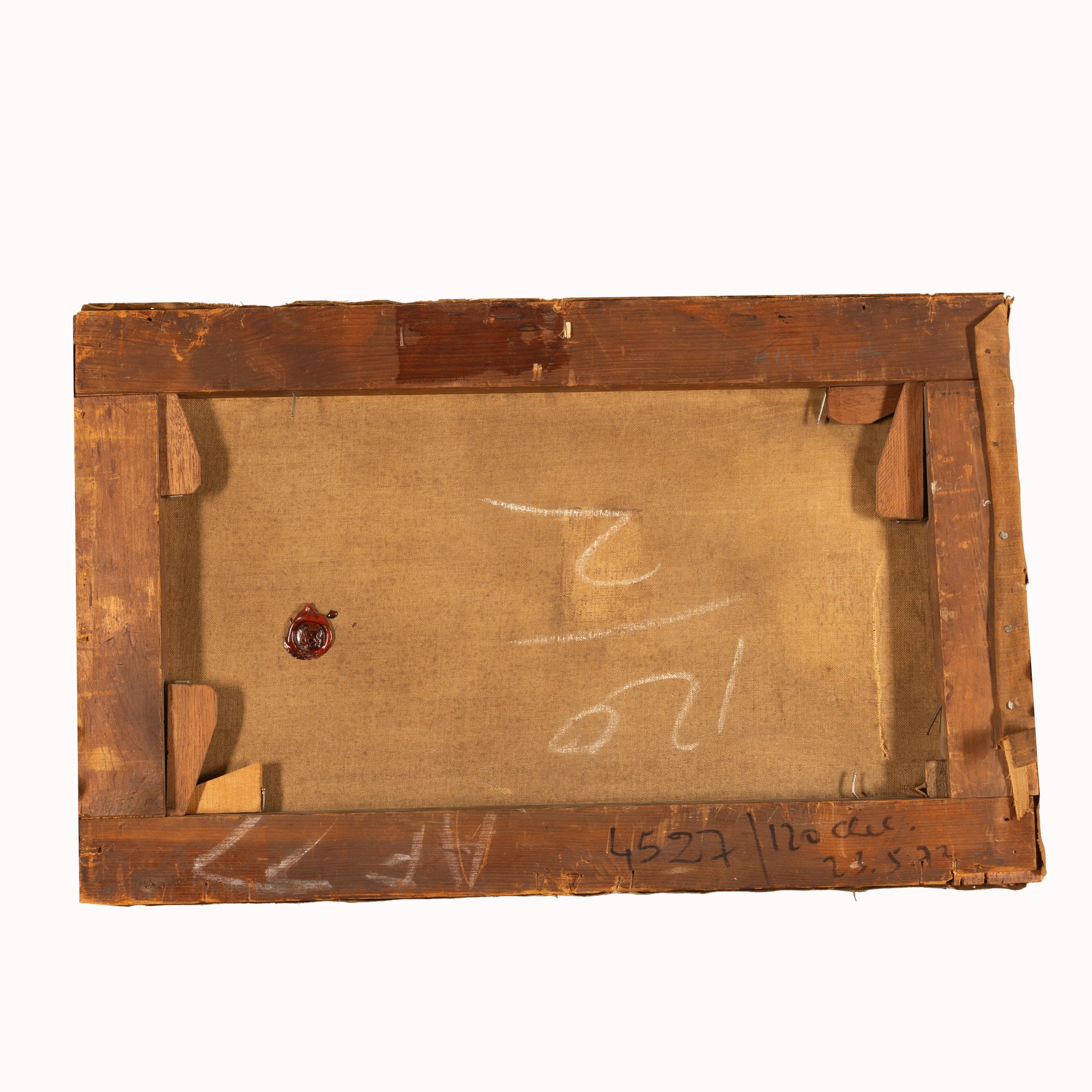 Scorcio di via con venditore di frutta