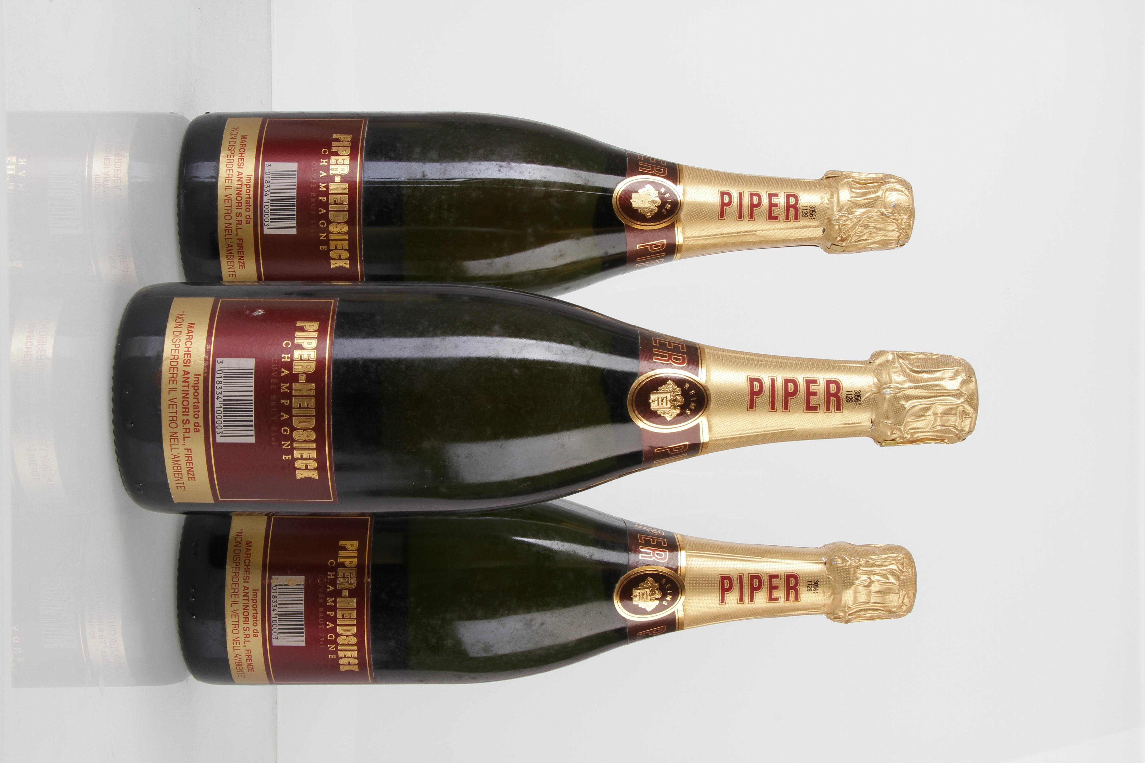 Gruppo di 3 Bott. PIPER Heidsieck Champagne Brut