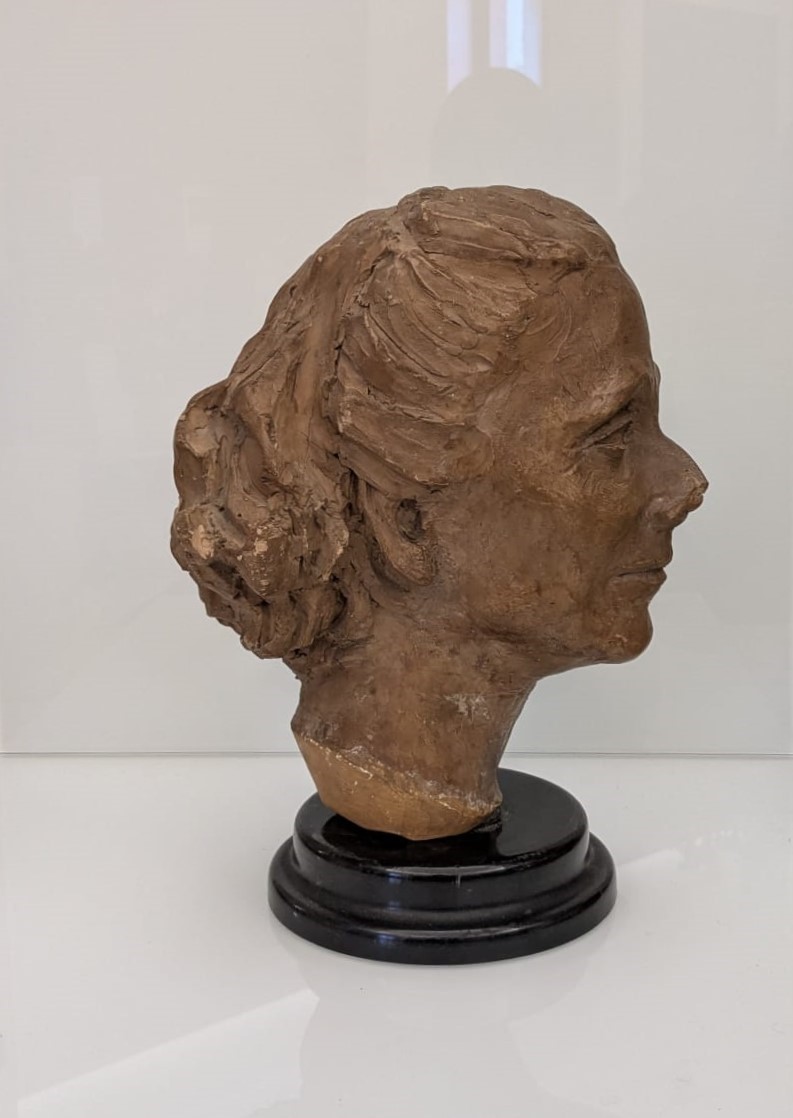 Scultura in terracotta, Testa di anziana