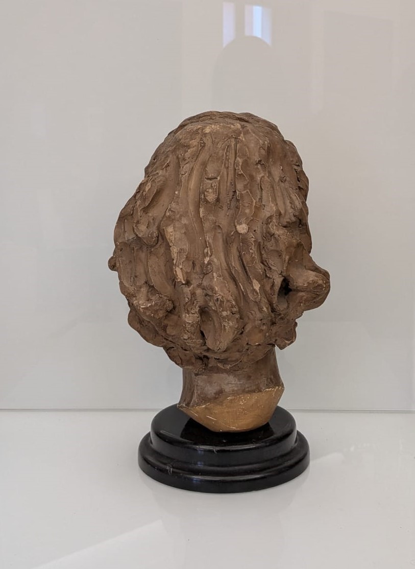 Scultura in terracotta, Testa di anziana
