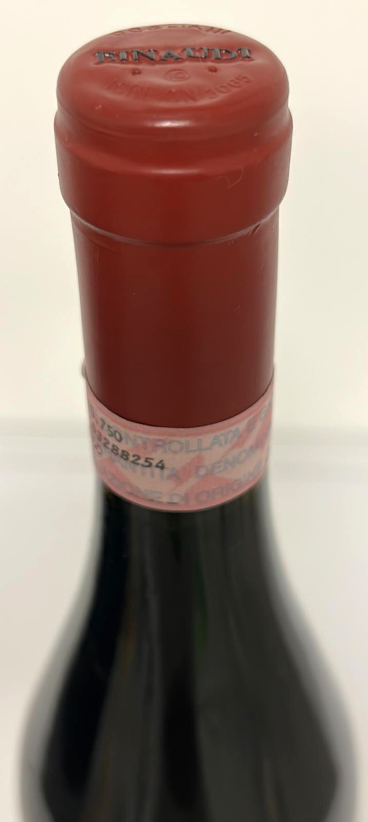 PODERI EINAUDI BAROLO 2005