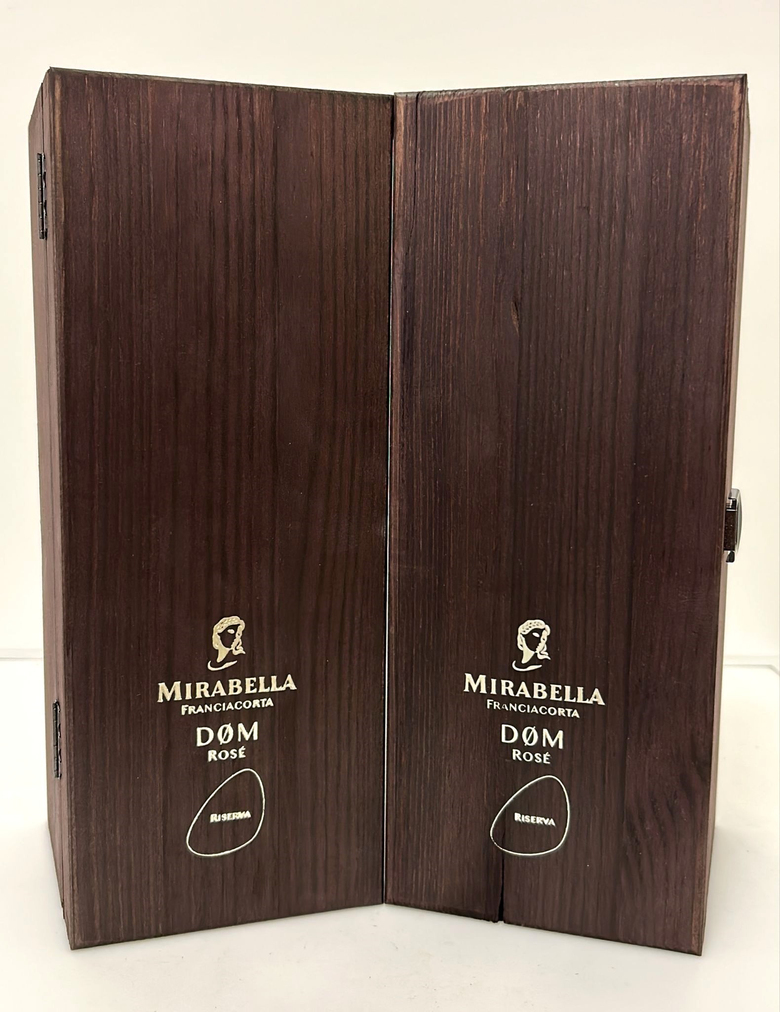 COPPIA DI BOTT. MIRABELLA DOM 2011