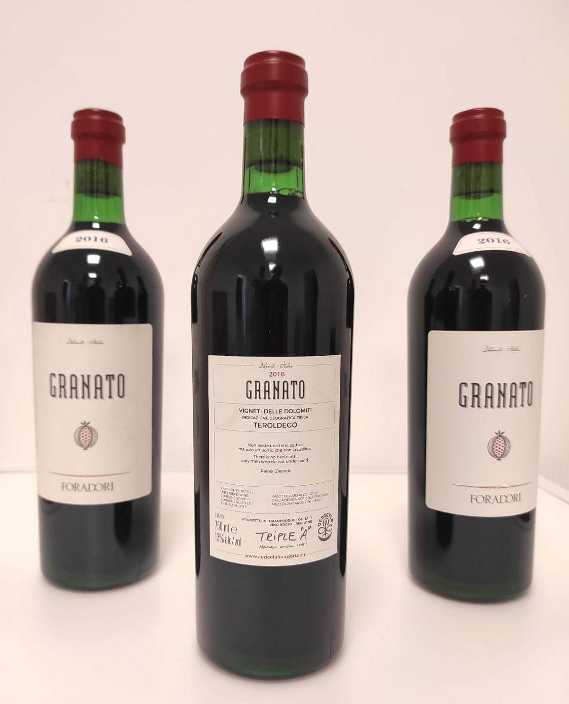 GRUPPO DI 3 BOTT. DI GRANATO FORADORI 2016
