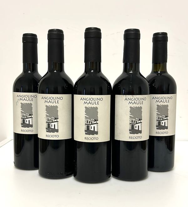 GRUPPO DI 5 BOTT. DI ANGIOLINO MAURE RECIOTO 2000