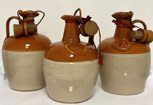 GRUPPO DI 3 BROCCHE WHISKY-DONALD FISHER