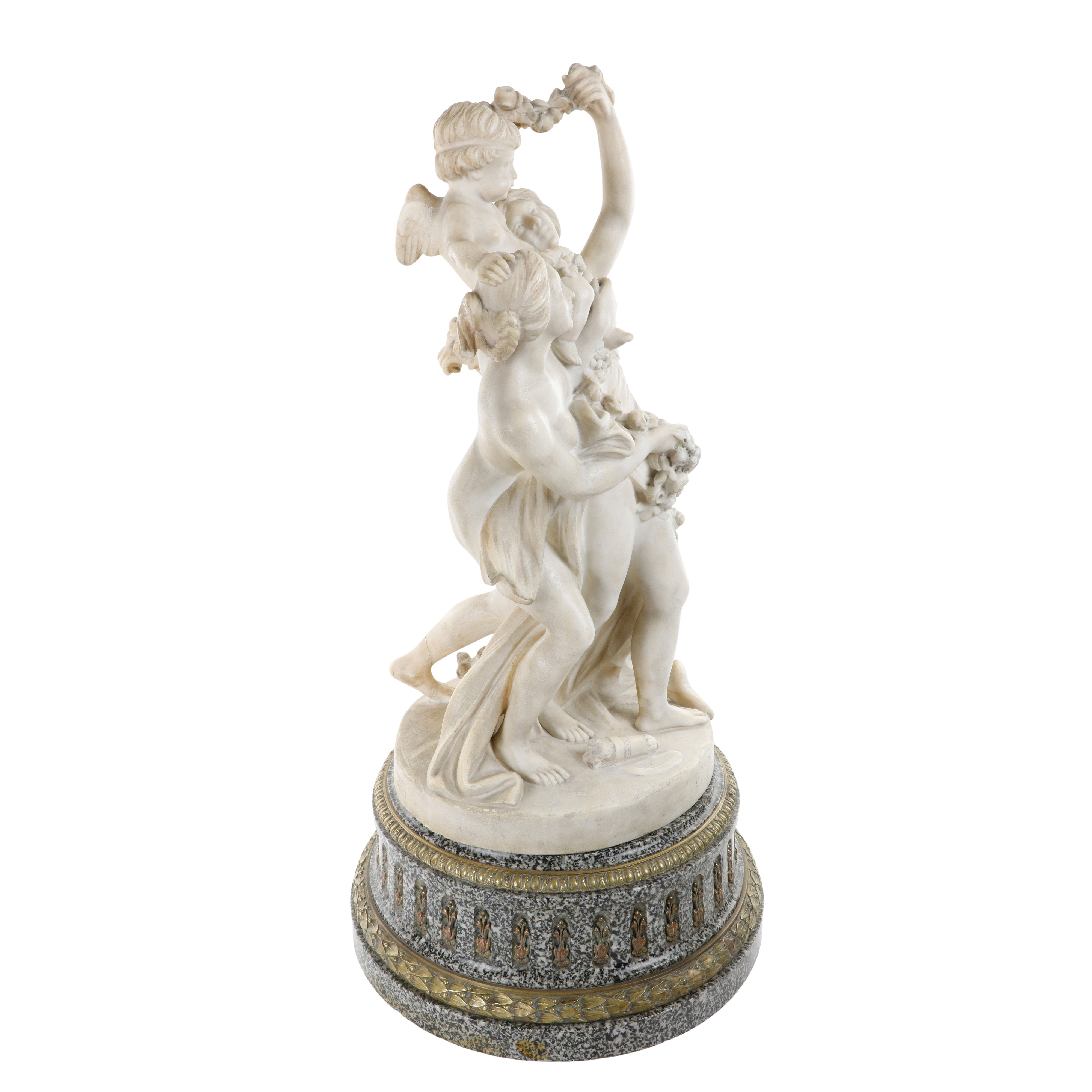Gruppo scultoreo in marmo - "Cupido con ninfe"