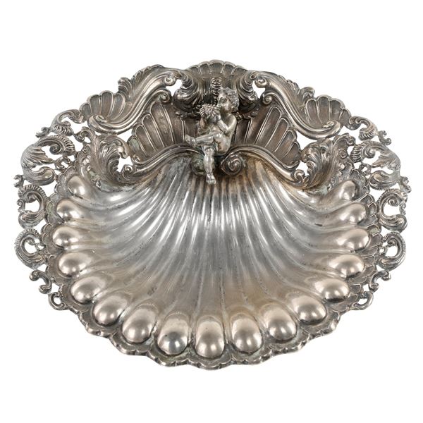 Centrotavola in Argento a forma di  conchiglia- Roma XIX secolo