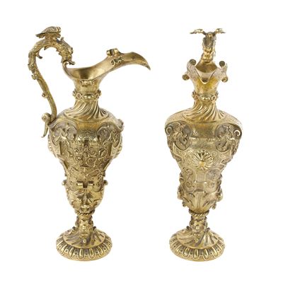 Coppia di versatoi in bronzo dorato, Inizi XX secolo