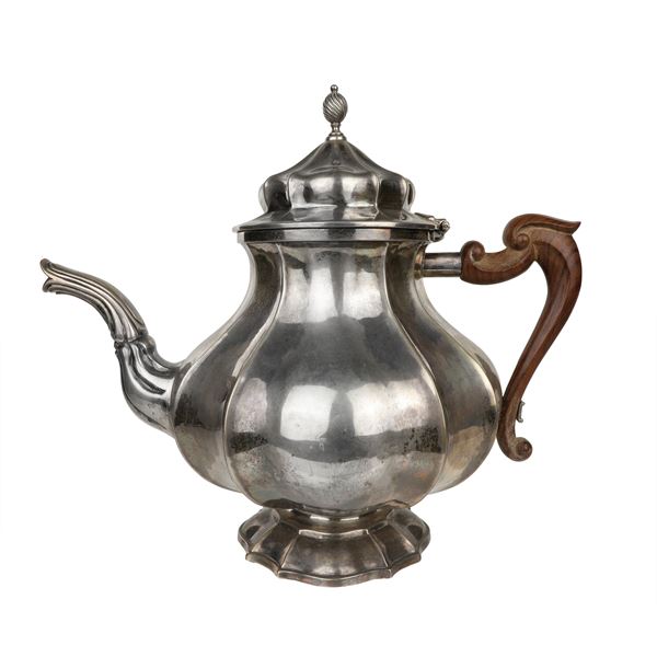 Teiera in argento Missaglia