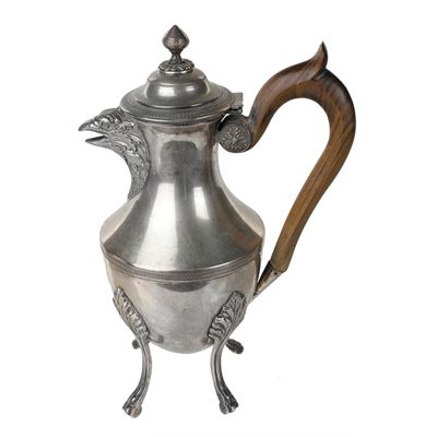 Caffettiera in argento 800, prima metà del XIX secolo