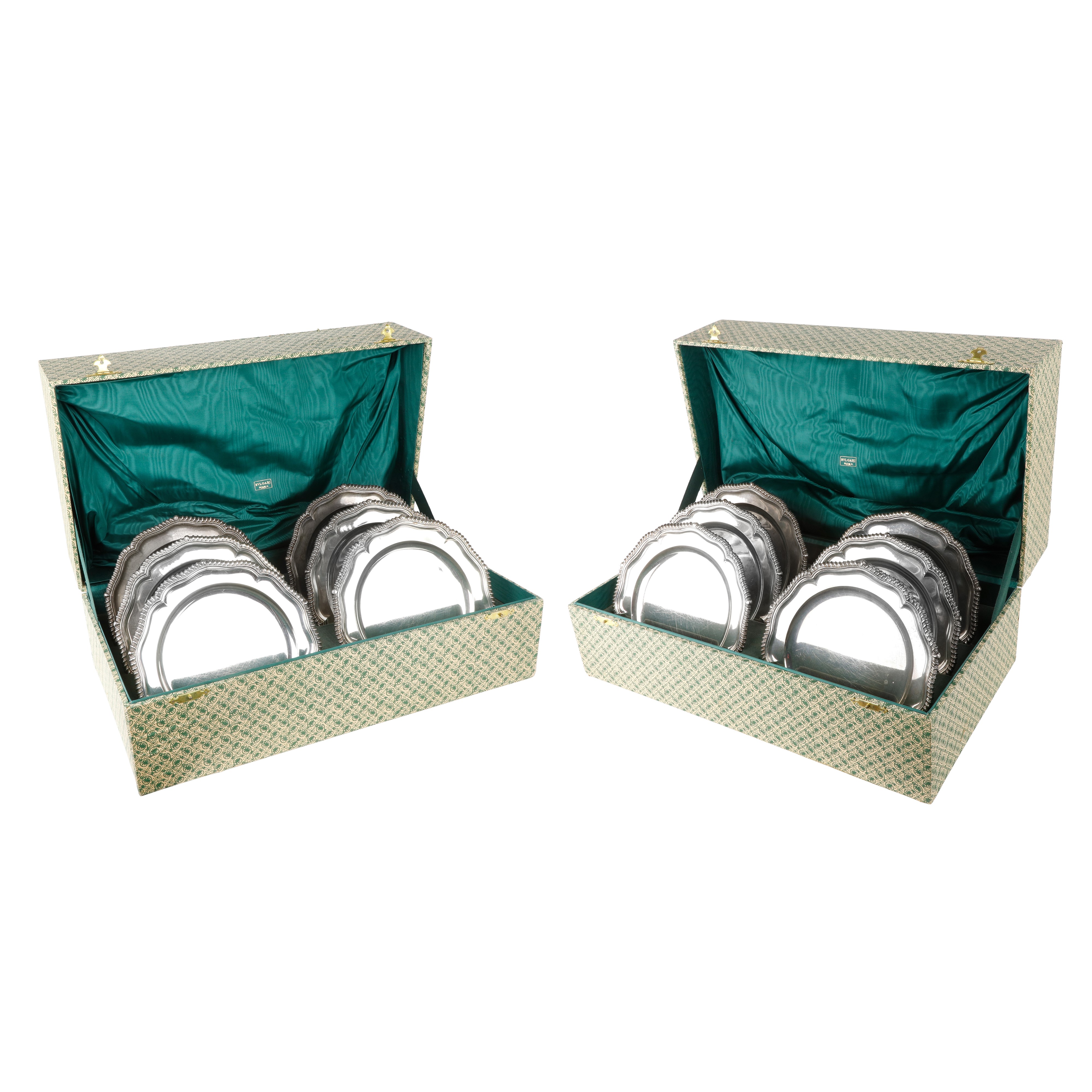 Set di 12 piatti in Argento Sterling "West & Son Dublin" per Collezione BULGARI.